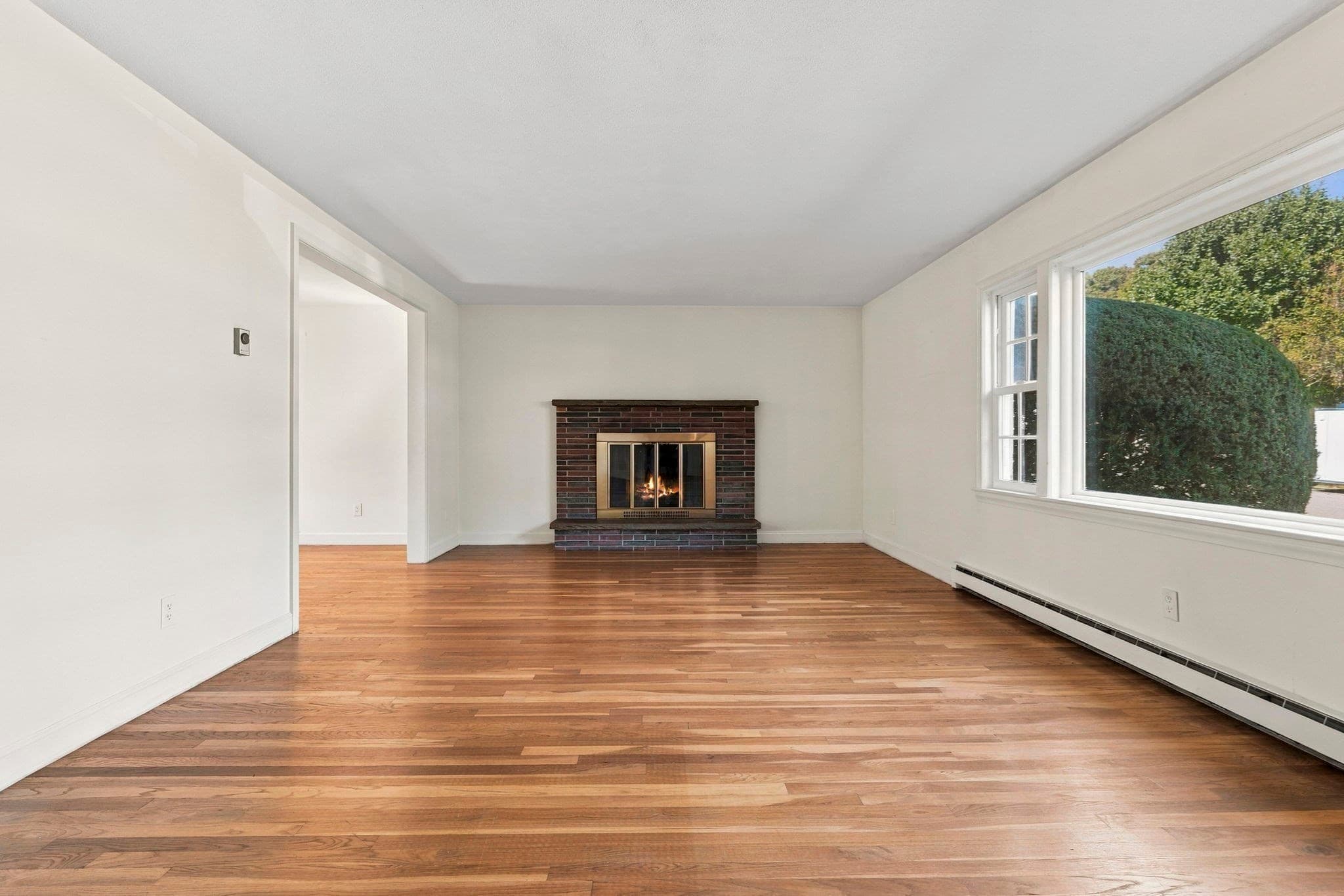 Single Family Residence at 25 Lawndale Road, Stoneham MA 02180, Stoneham, photo 4 of 28