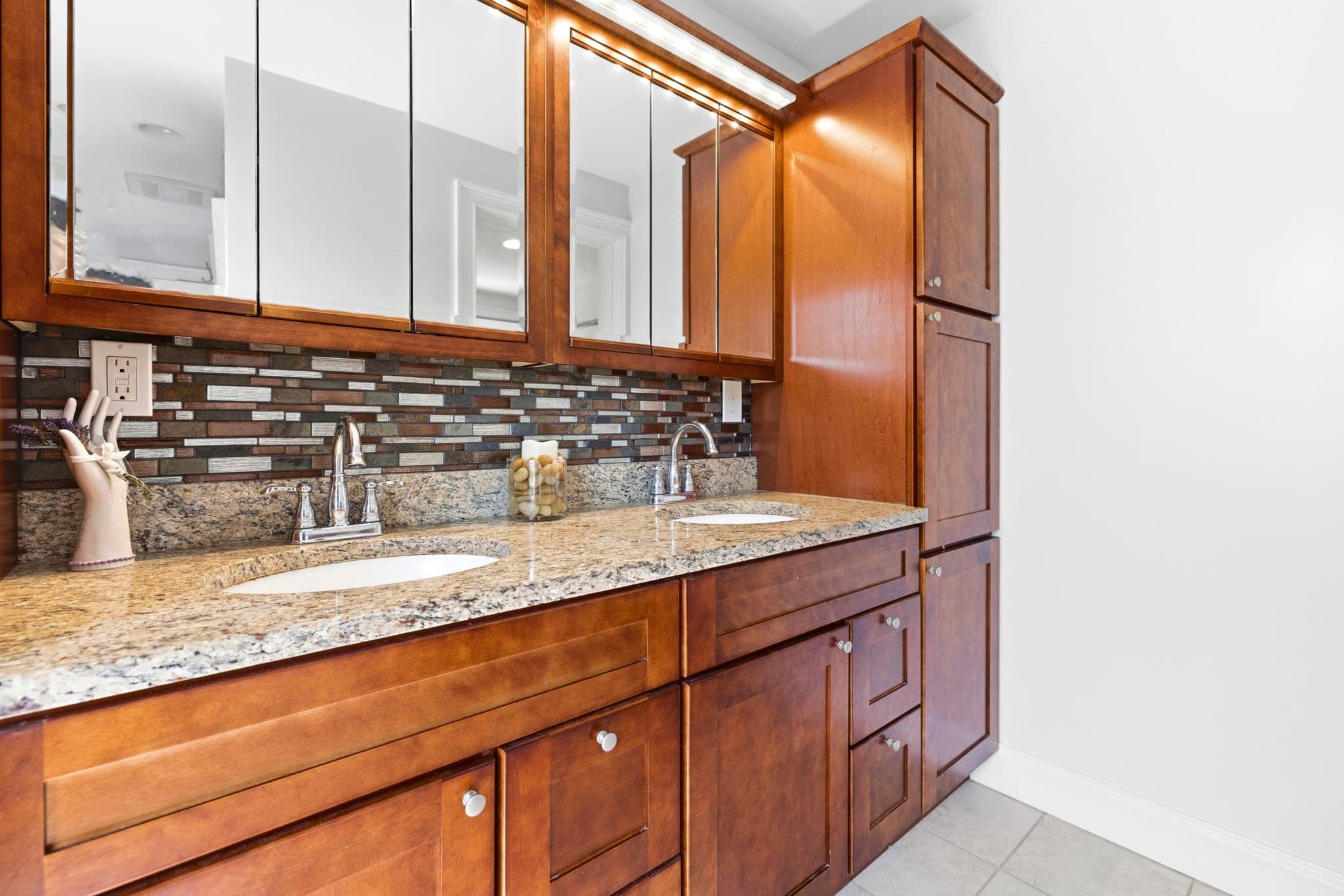 Single Family Residence at 6r Fairview Ave, Swampscott MA 01907, Swampscott, photo 26 of 38