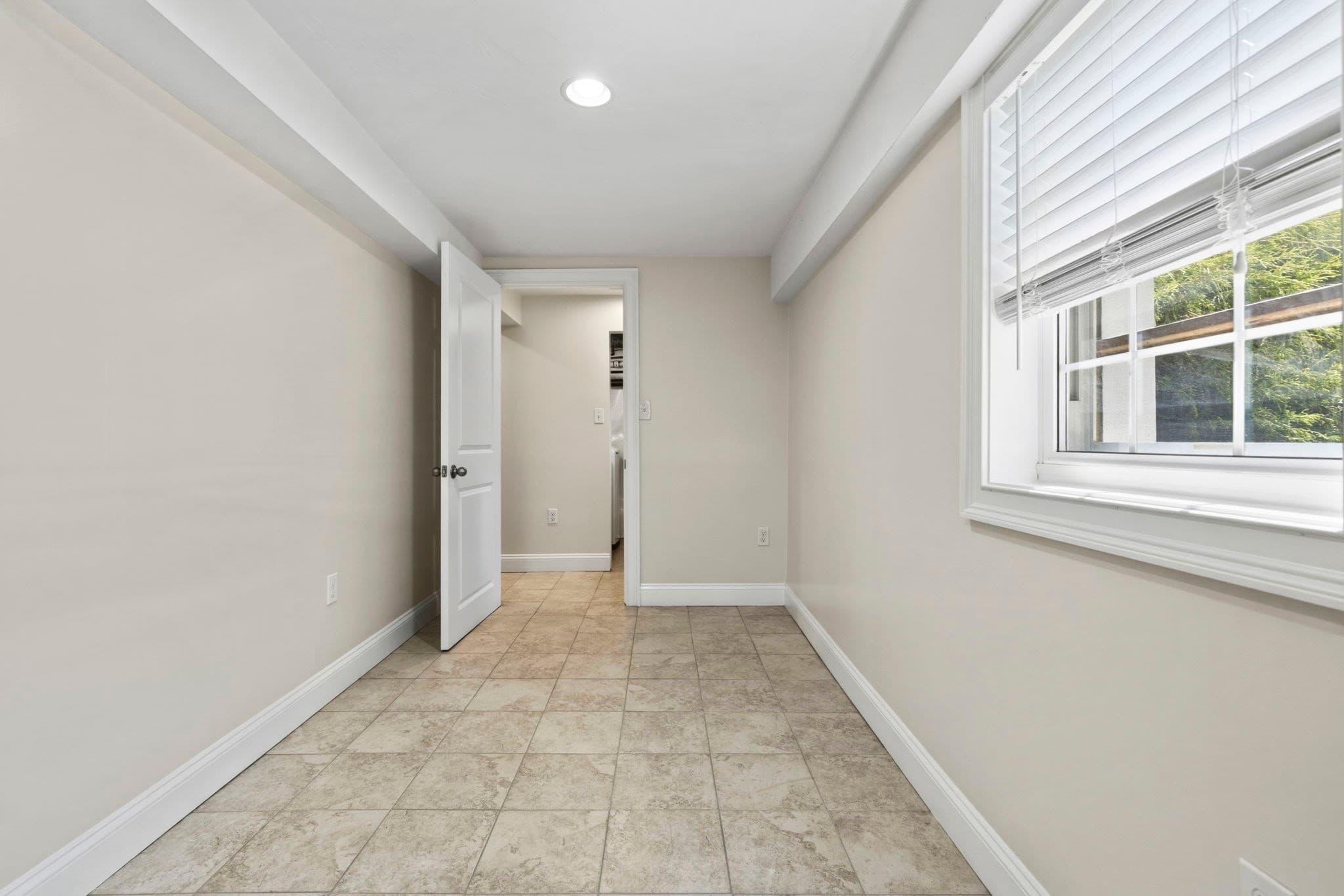 Single Family Residence at 6r Fairview Ave, Swampscott MA 01907, Swampscott, photo 20 of 38