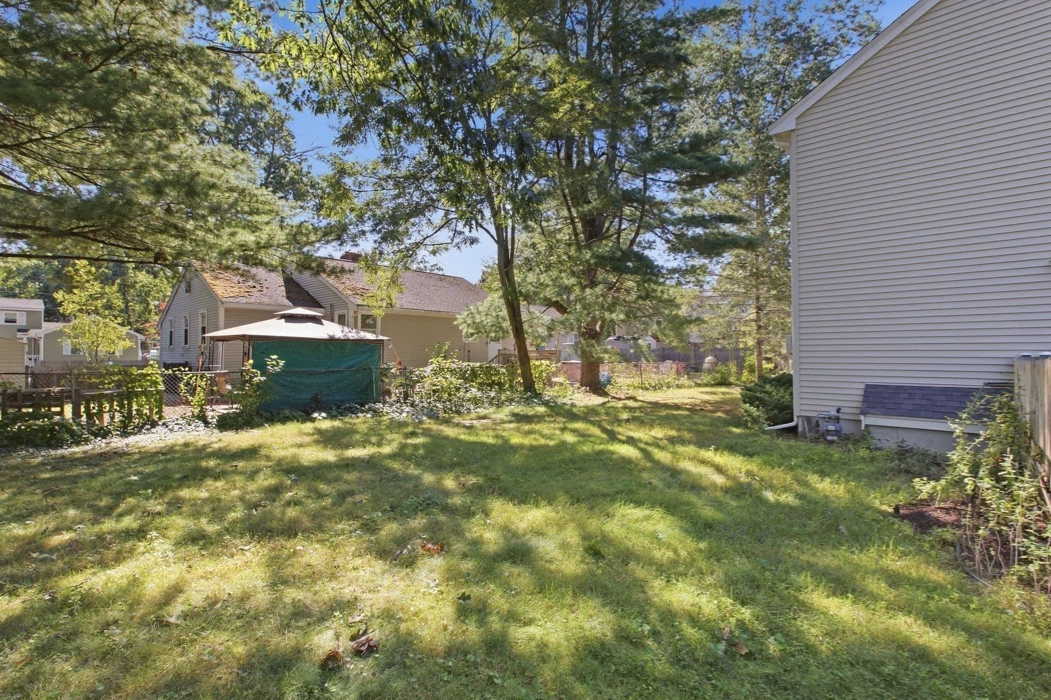 Single Family Residence at 49 School St, Tewksbury MA 01876, Tewksbury, photo 12 of 16