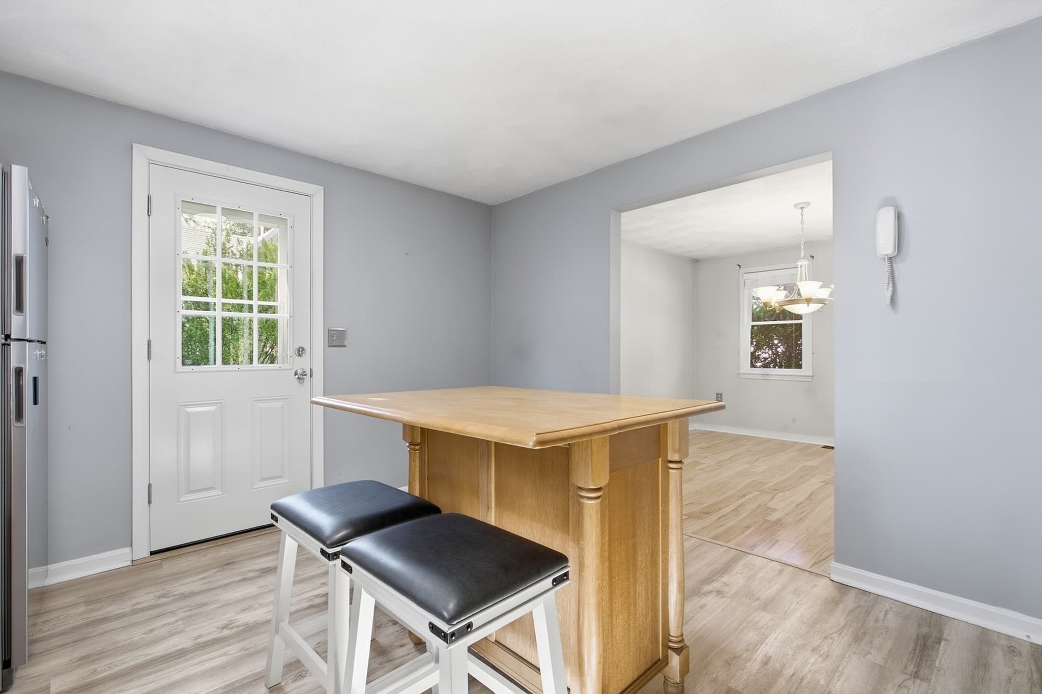 Single Family Residence at 49 School St, Tewksbury MA 01876, Tewksbury, photo 5 of 16