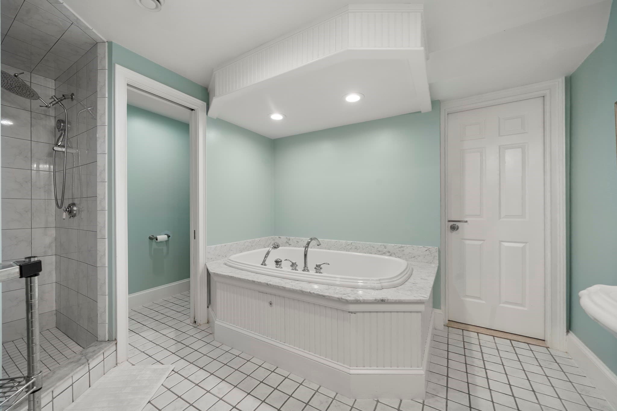 Condominium at 35 Grandview Ave # 1, Medford MA 02155, Medford, photo 32 of 42