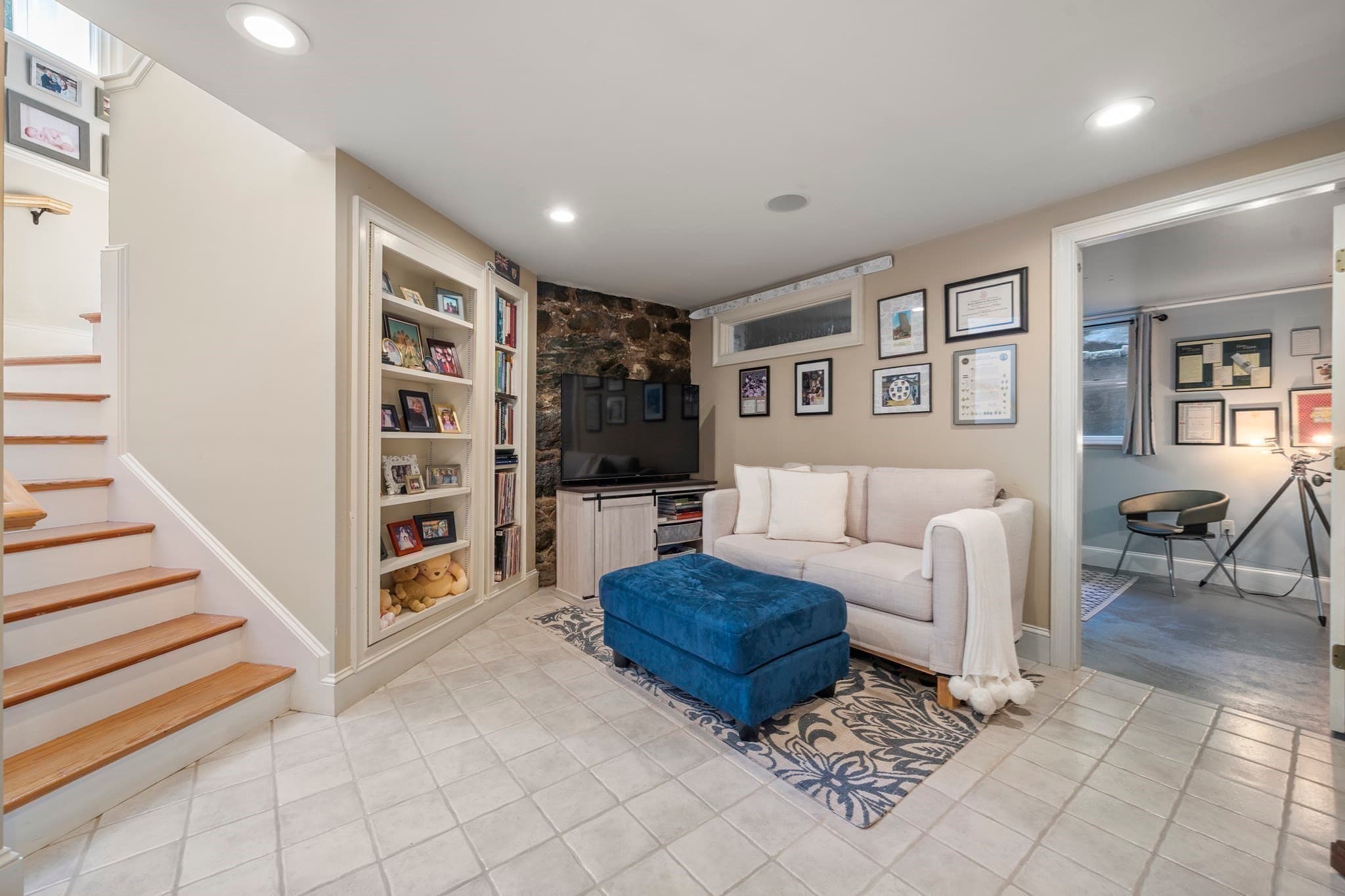 Condominium at 35 Grandview Ave # 1, Medford MA 02155, Medford, photo 24 of 42