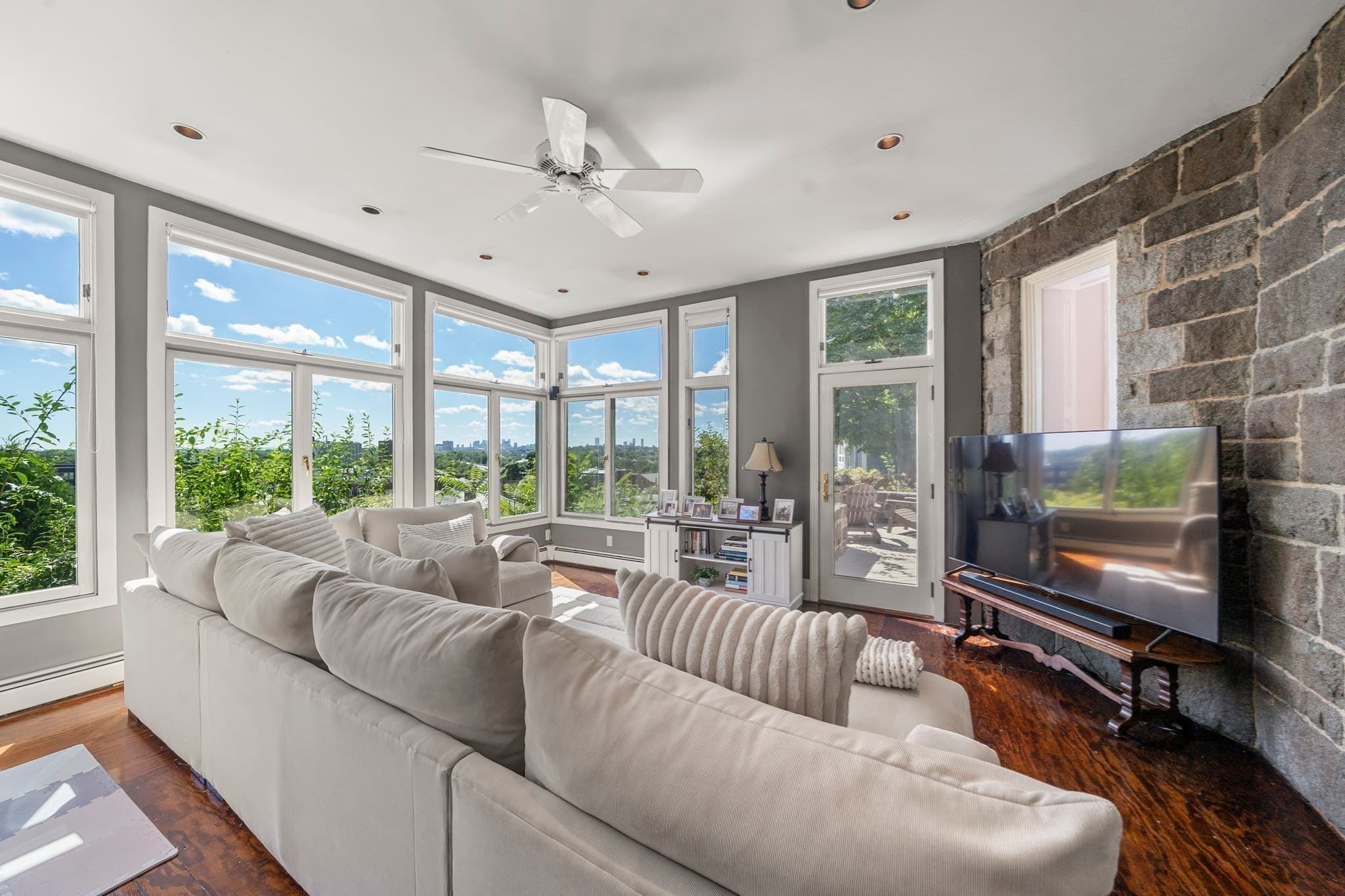 Condominium at 35 Grandview Ave # 1, Medford MA 02155, Medford, photo 18 of 42