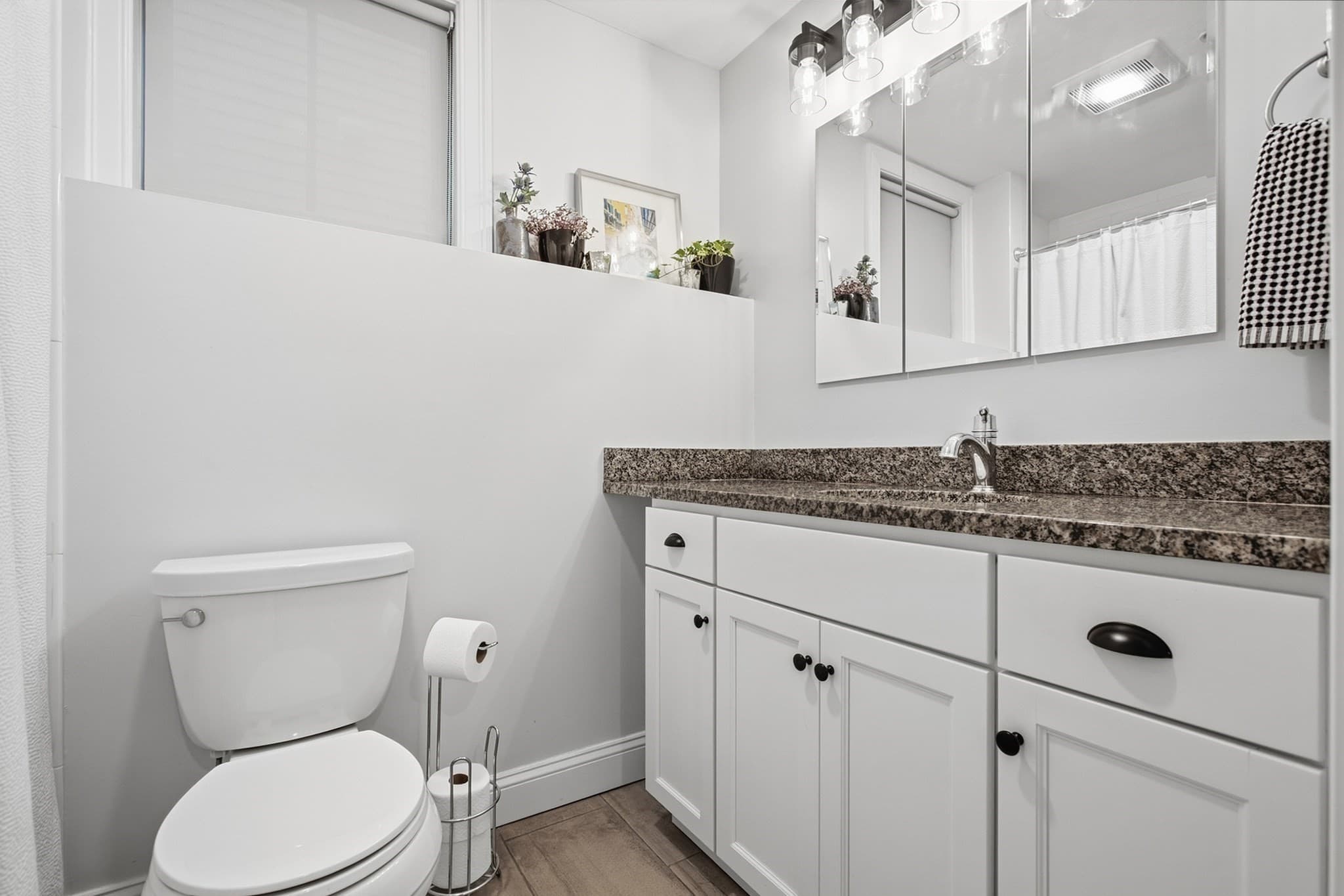 Condominium at 126 Elm Street # 2, Boston MA 02129, Boston, photo 21 of 26