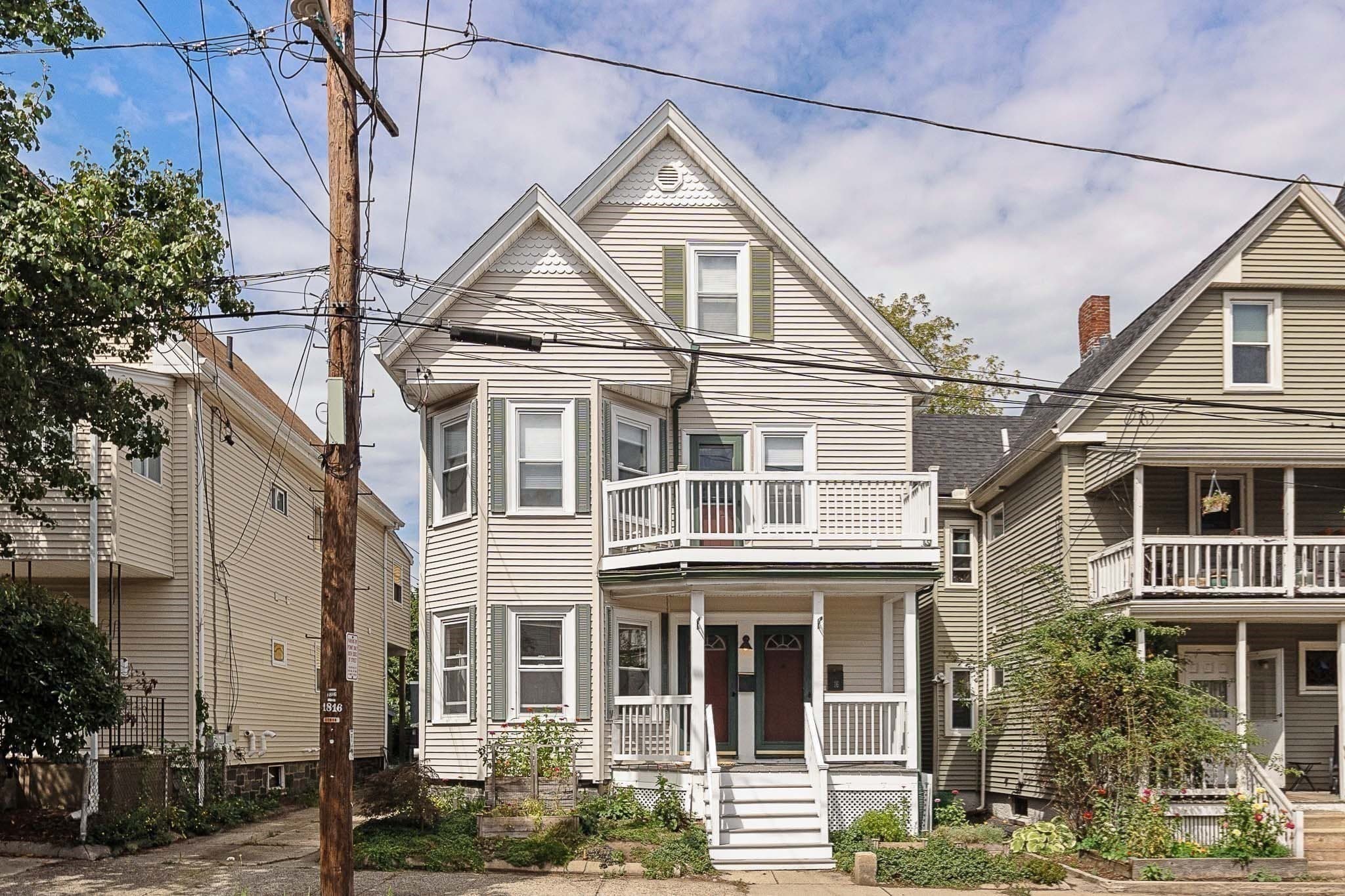 Condominium at 14 Henry St # 14, Medford MA 02155, Medford, photo 2 of 23