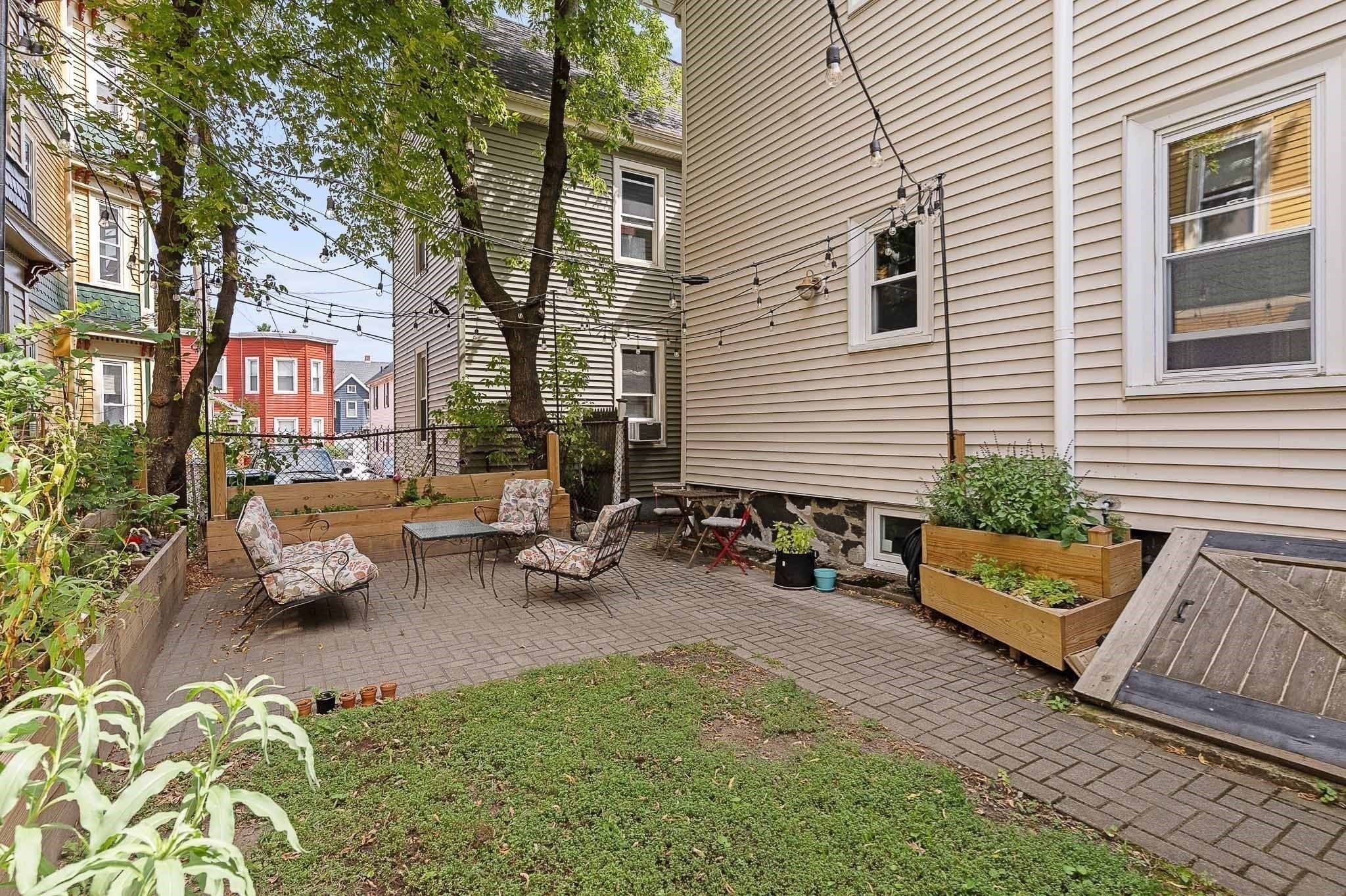 Condominium at 14 Henry St # 14, Medford MA 02155, Medford, photo 21 of 23