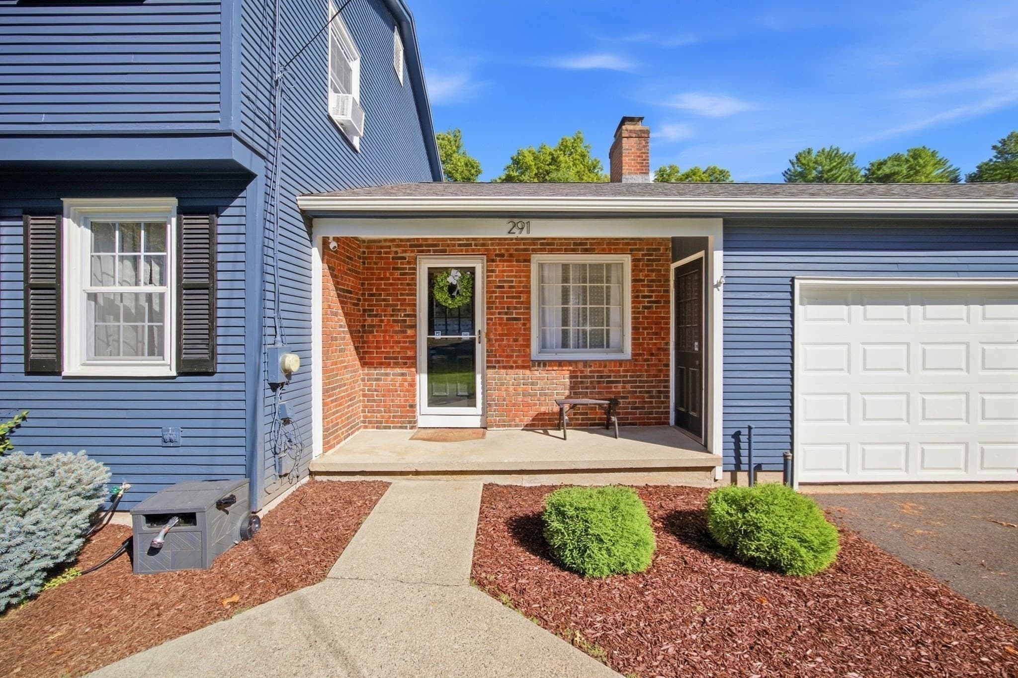 Single Family Residence at 291 Steiger Dr, Westfield MA 01085, Westfield, photo 2 of 27