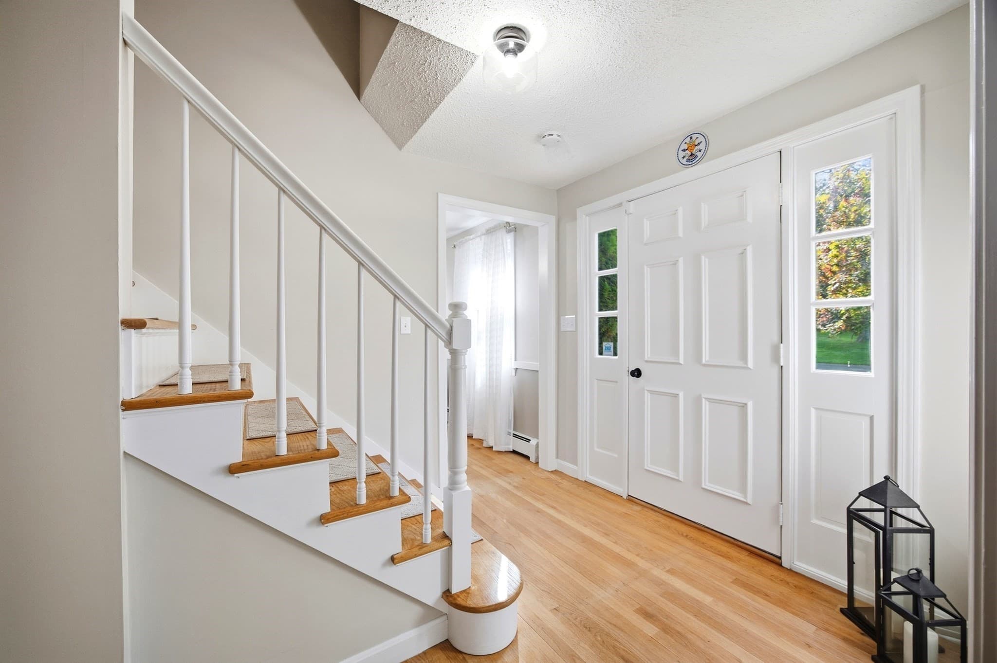 Single Family Residence at 291 Steiger Dr, Westfield MA 01085, Westfield, photo 3 of 27