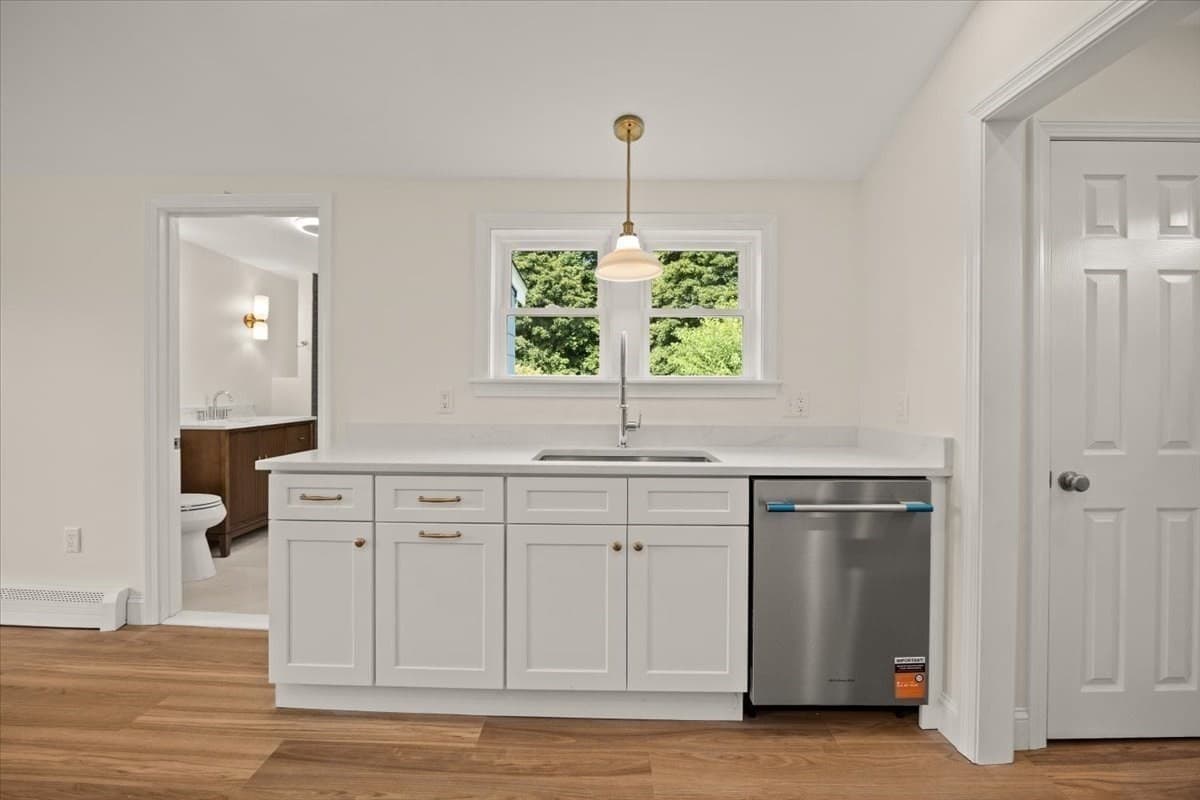 Single Family Residence at 75 Ottawa St, Attleboro MA 02703, Attleboro, photo 18 of 35