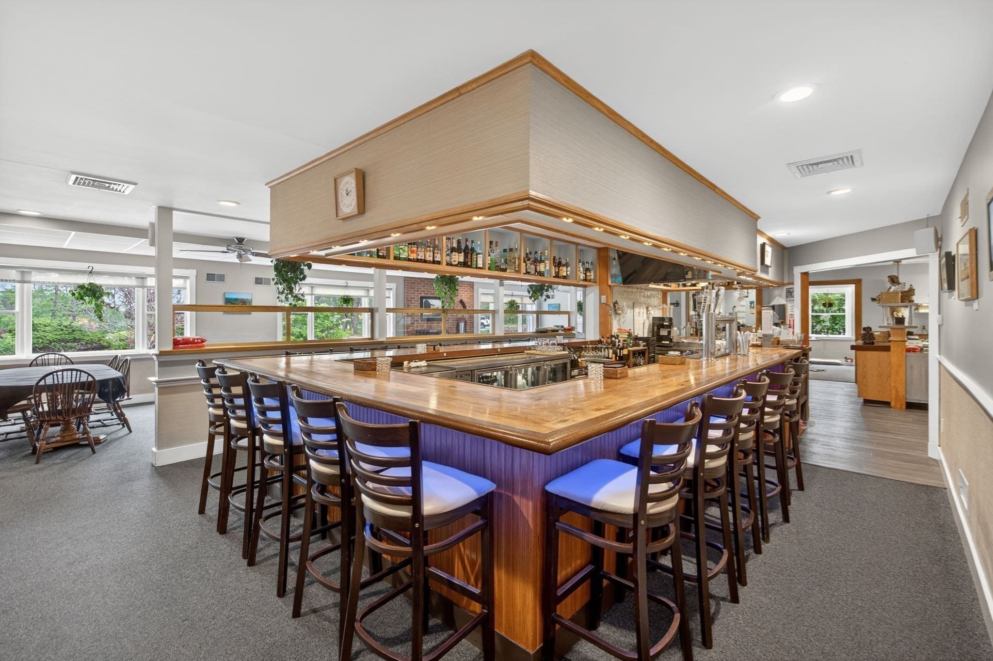 5-9 Family at 1019 Us-6, Wellfleet MA 02633, Wellfleet, photo 13 of 42