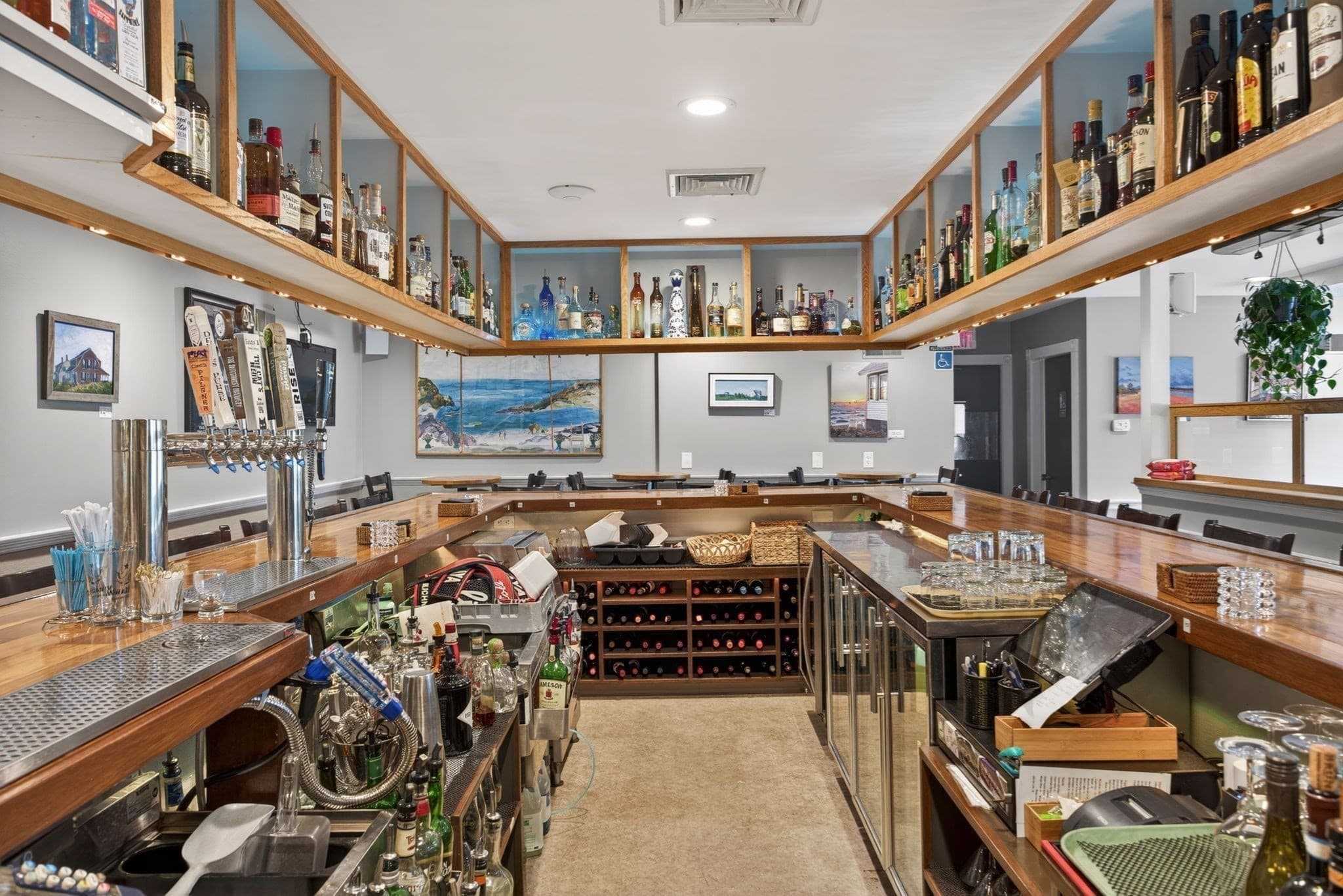 5-9 Family at 1019 Us-6, Wellfleet MA 02633, Wellfleet, photo 15 of 42