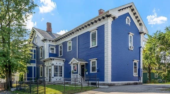 5-9 Family at 75 Chatham St, Worcester MA 01609, Worcester, photo 6 of 23