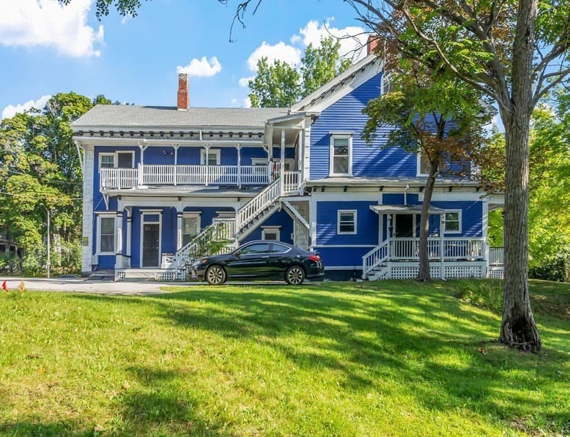 5-9 Family at 75 Chatham St, Worcester MA 01609, Worcester, photo 9 of 23