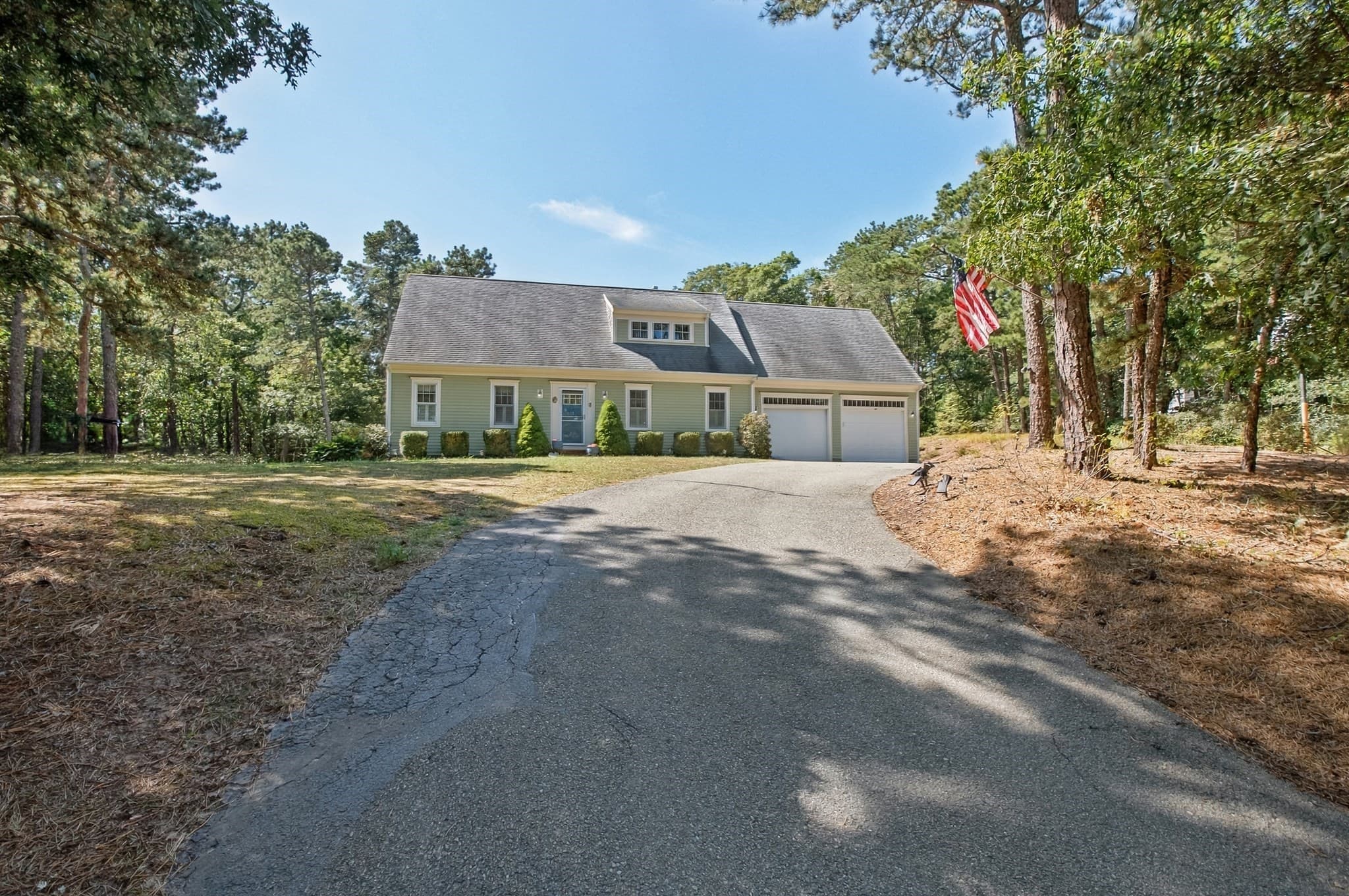 22 Cannon Hill Dr, Harwich MA 02645