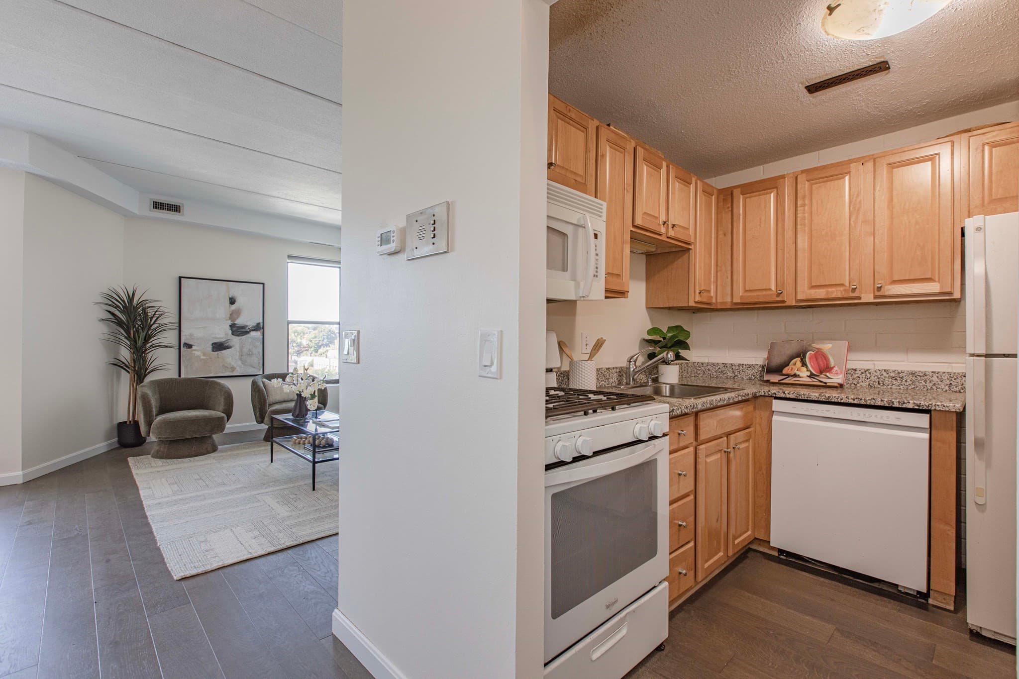 Condominium at 1856 Beacon Street, Brookline MA 02445, Brookline, photo 5 of 35