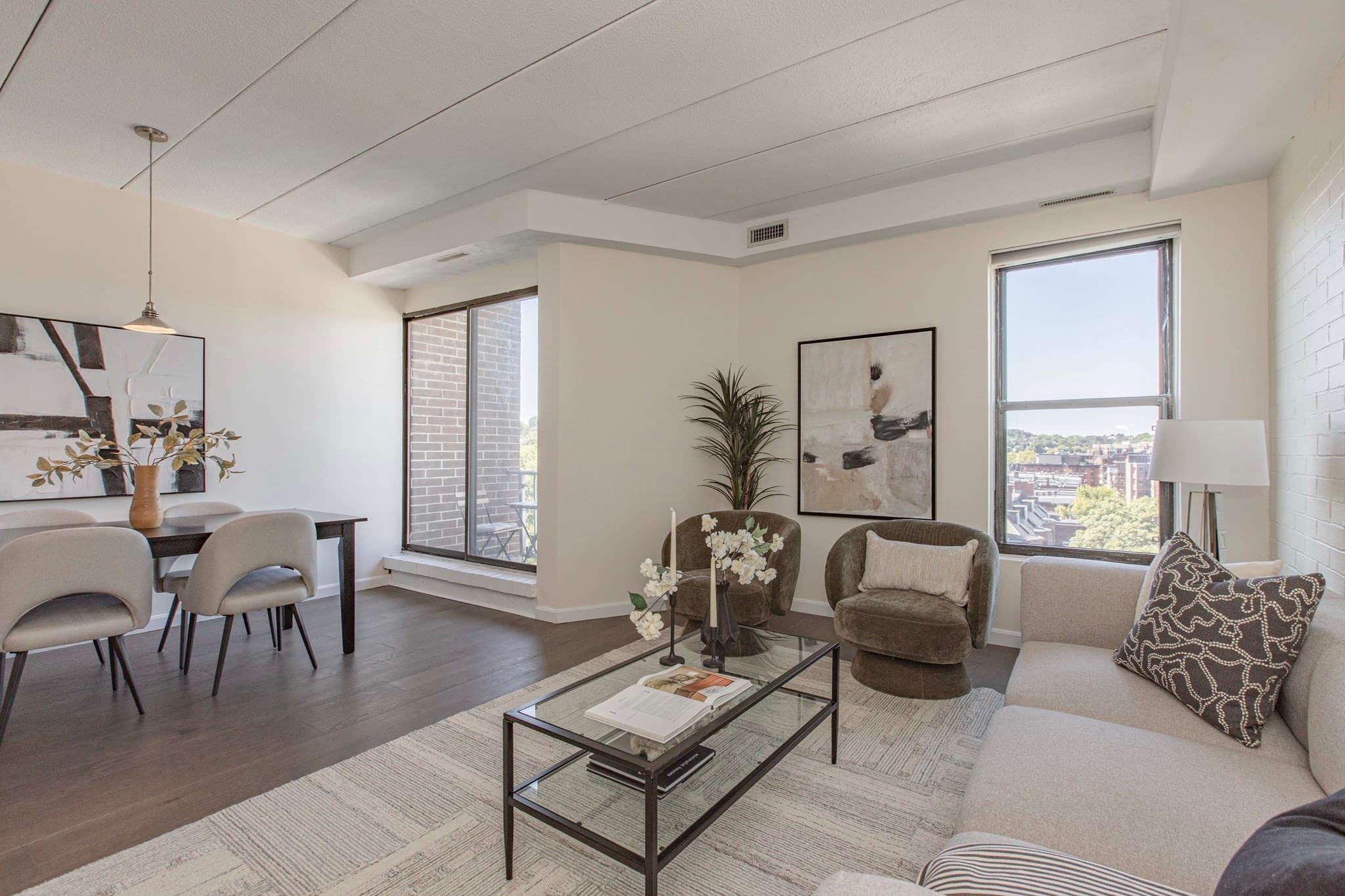 Condominium at 1856 Beacon Street, Brookline MA 02445, Brookline, photo 14 of 35