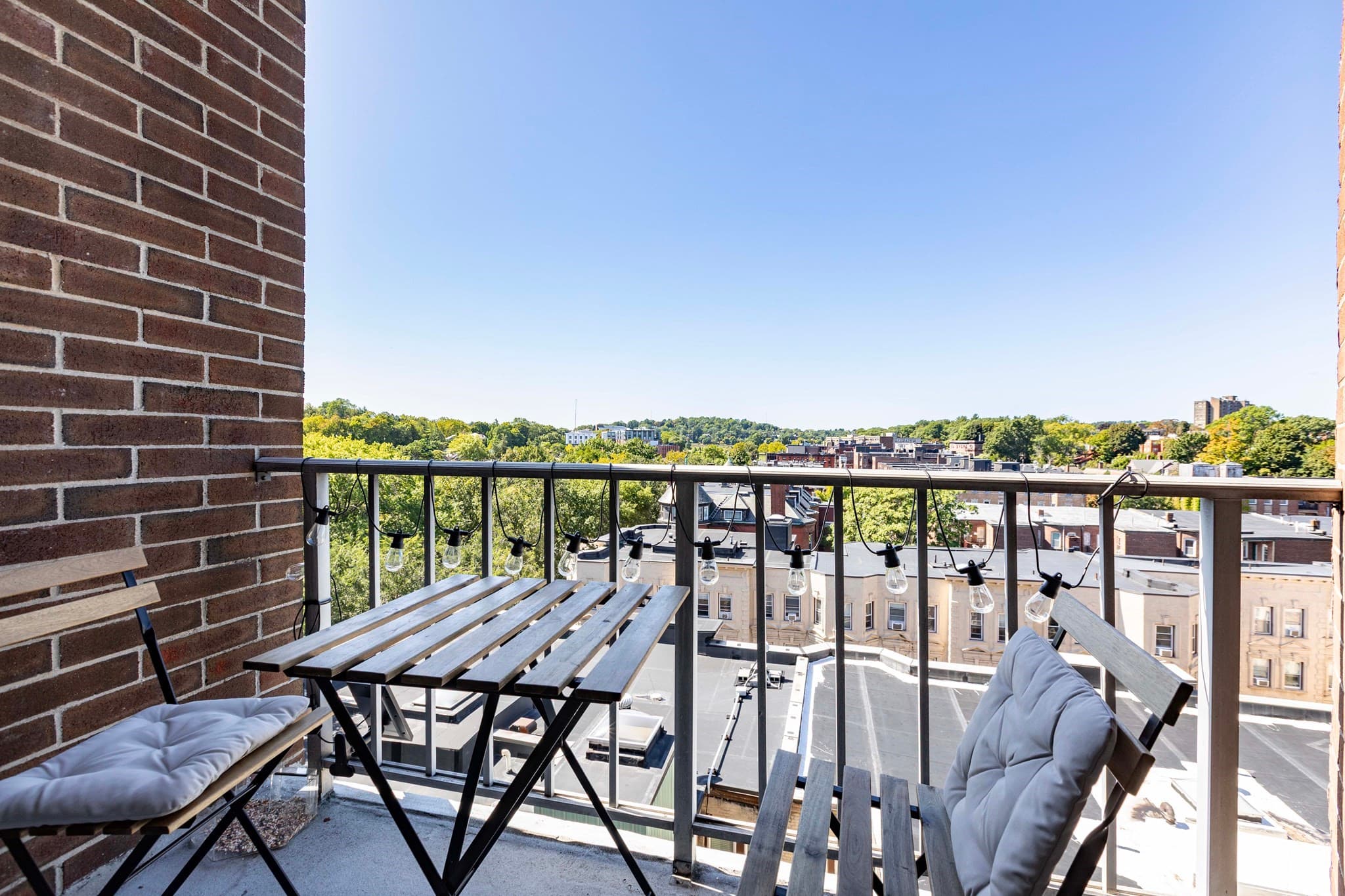 Condominium at 1856 Beacon Street, Brookline MA 02445, Brookline, photo 18 of 35