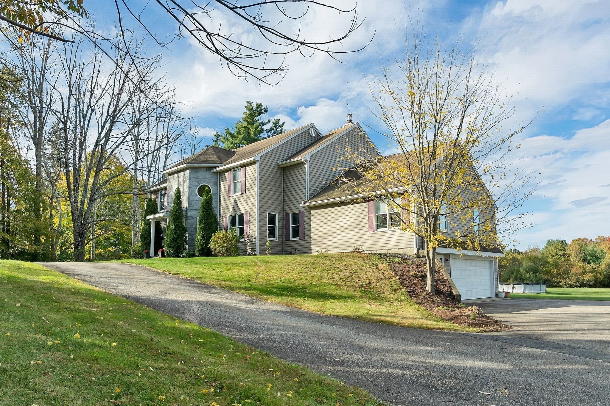 Single Family Residence at 177 Columbus Avenue, Dover NH 03820, Dover, photo 2 of 42