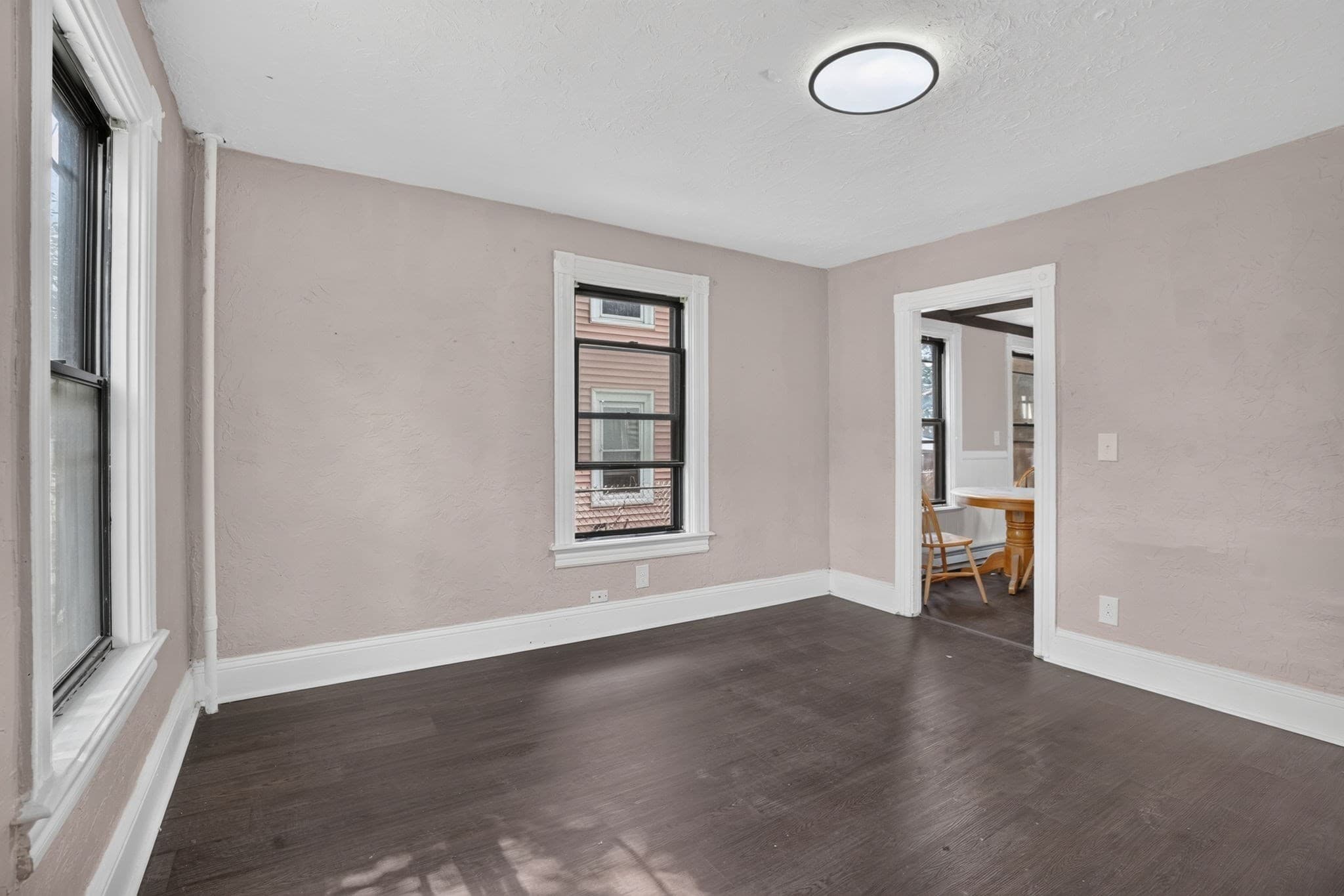 30 Pearl St, Attleboro MA 02703