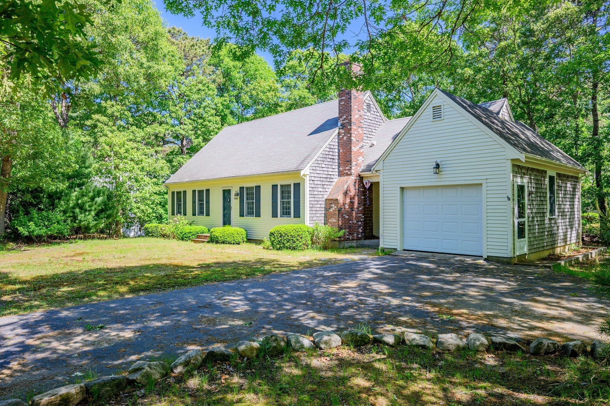 20 Bray Farm Rd S, Yarmouth MA 02675