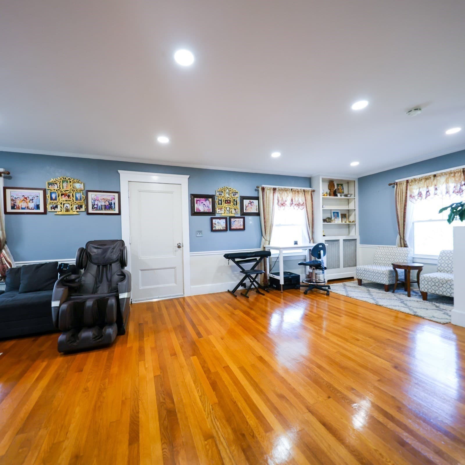 Single Family Residence at 374 Pine St, Lowell MA 01851, Lowell, photo 7 of 42