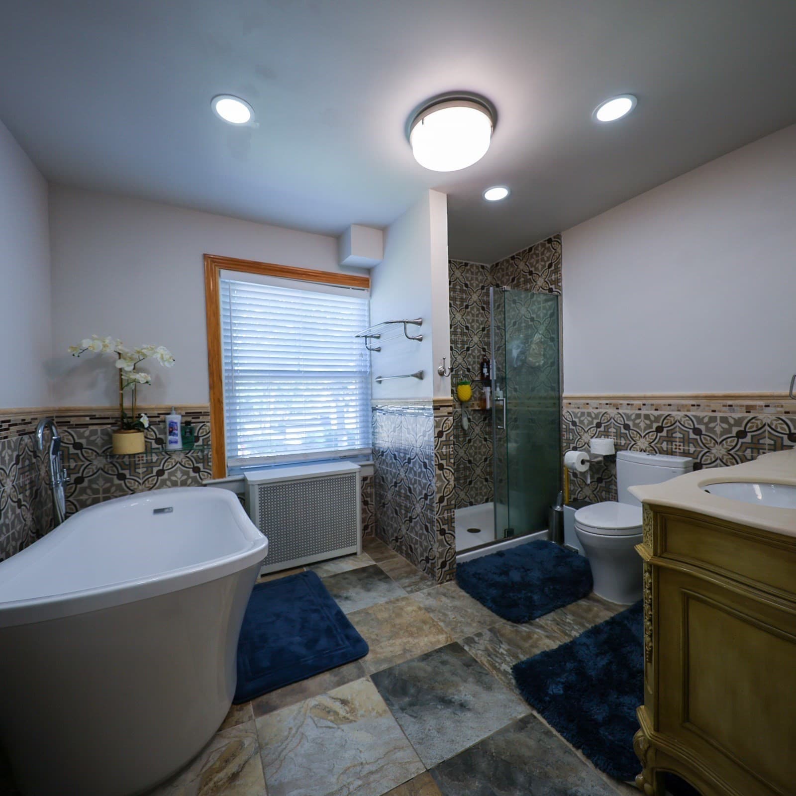Single Family Residence at 374 Pine St, Lowell MA 01851, Lowell, photo 28 of 42