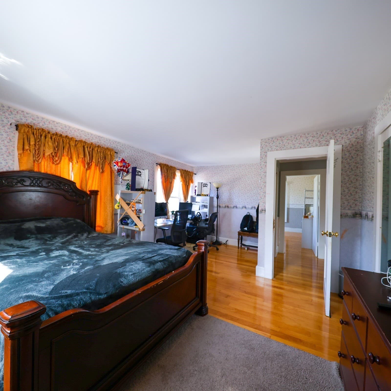 Single Family Residence at 374 Pine St, Lowell MA 01851, Lowell, photo 18 of 42