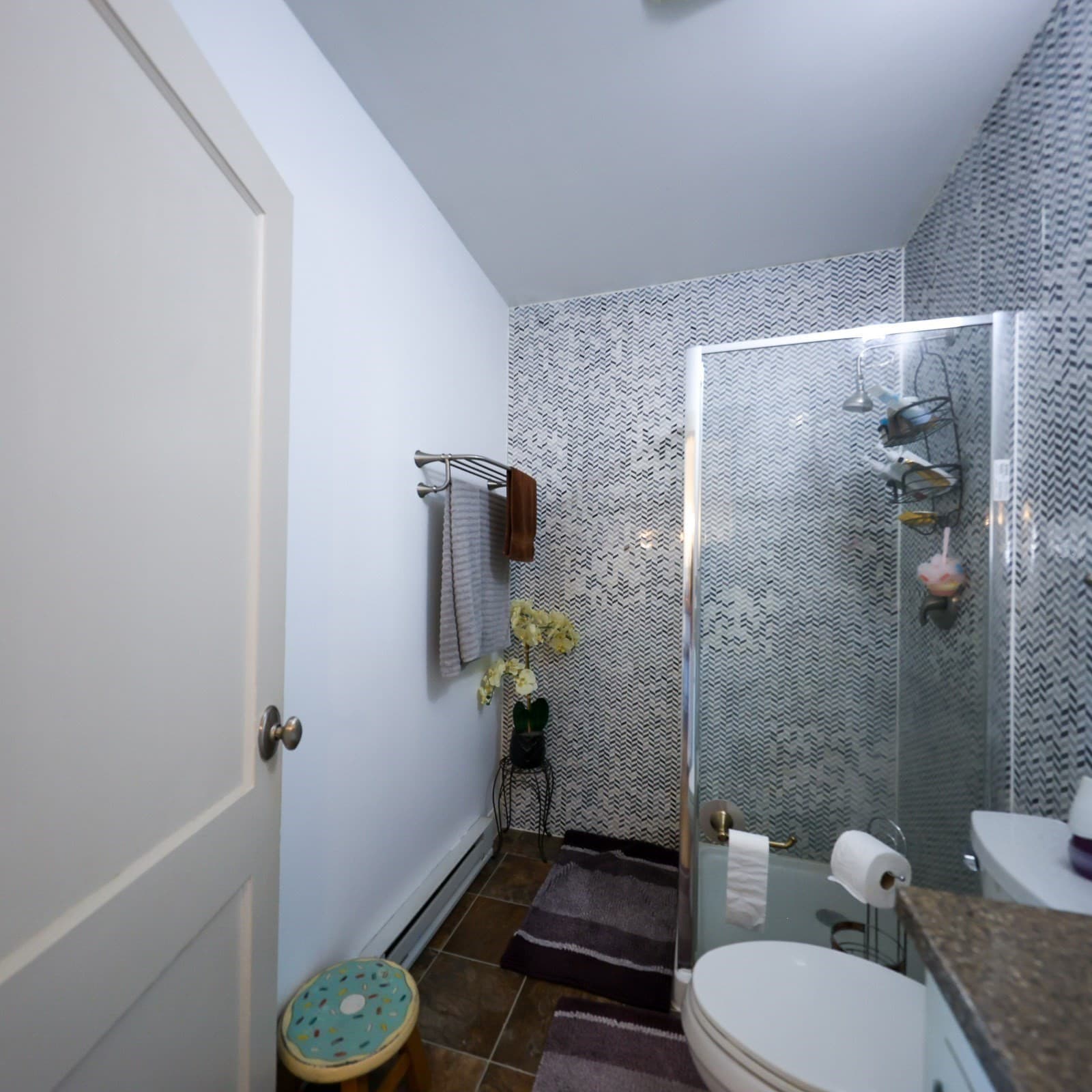 Single Family Residence at 374 Pine St, Lowell MA 01851, Lowell, photo 11 of 42