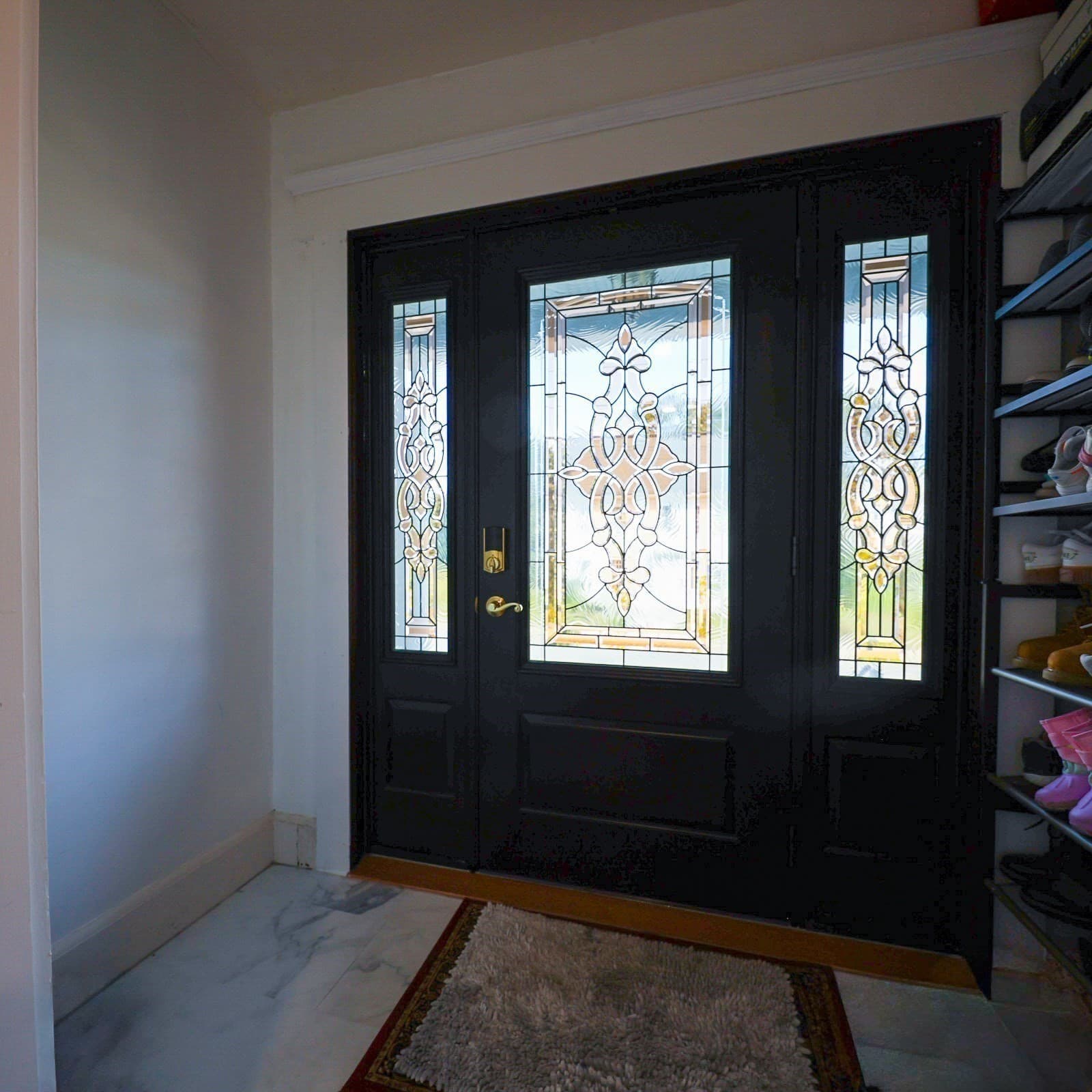 Single Family Residence at 374 Pine St, Lowell MA 01851, Lowell, photo 4 of 42