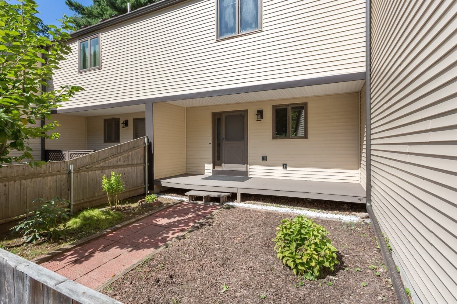 Condominium at 13 Emerson Way # 13, Franklin MA 02038, Franklin, photo 3 of 42