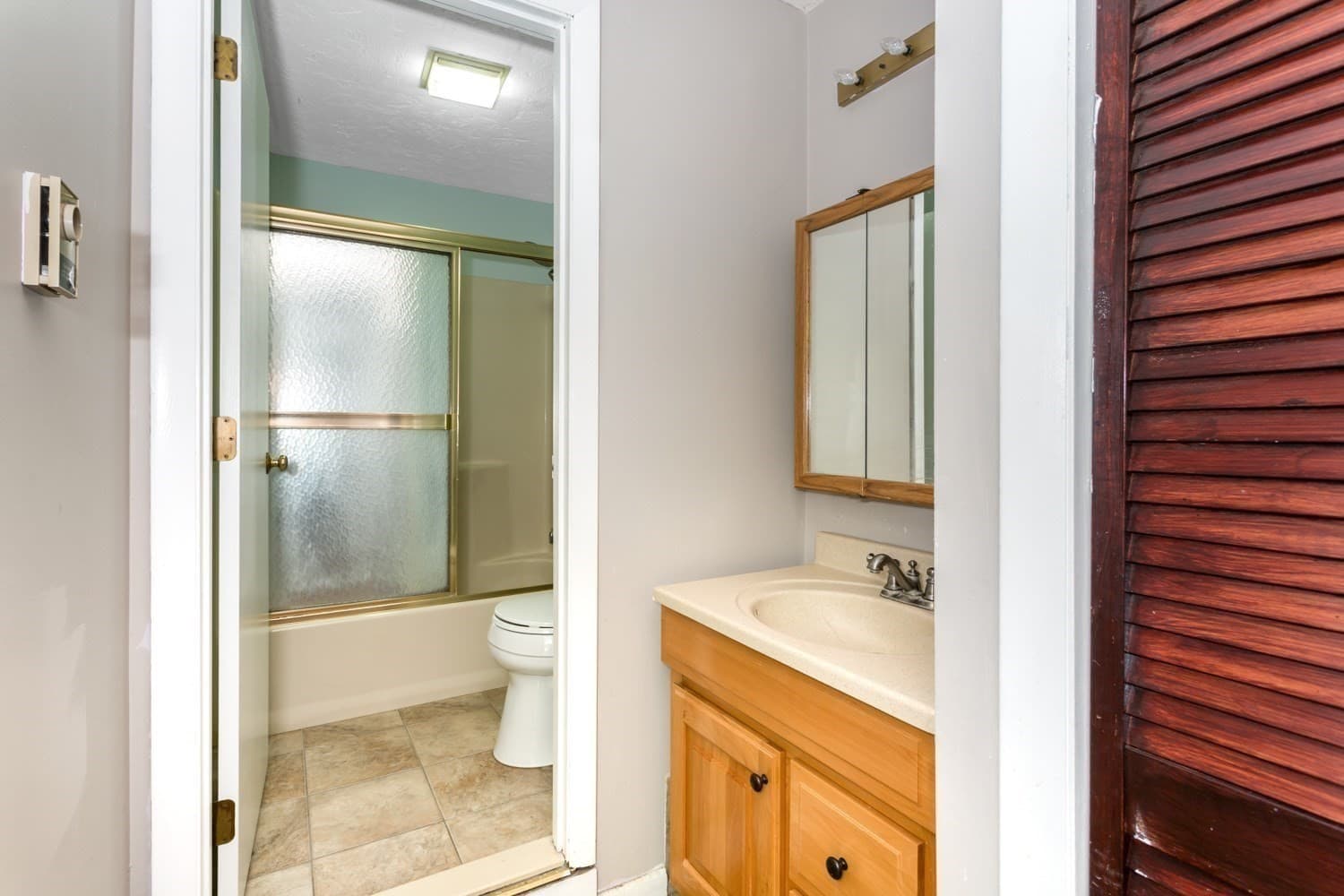 Condominium at 13 Emerson Way # 13, Franklin MA 02038, Franklin, photo 32 of 42