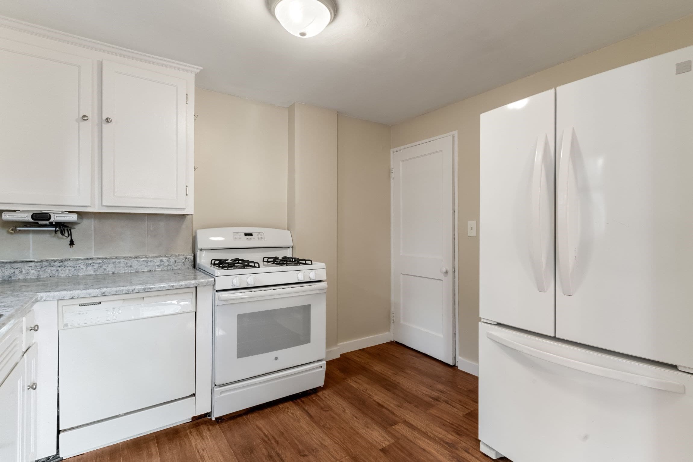 Single Family Residence at 10 Keyes Street, Quincy MA 02169, Quincy, photo 3 of 20