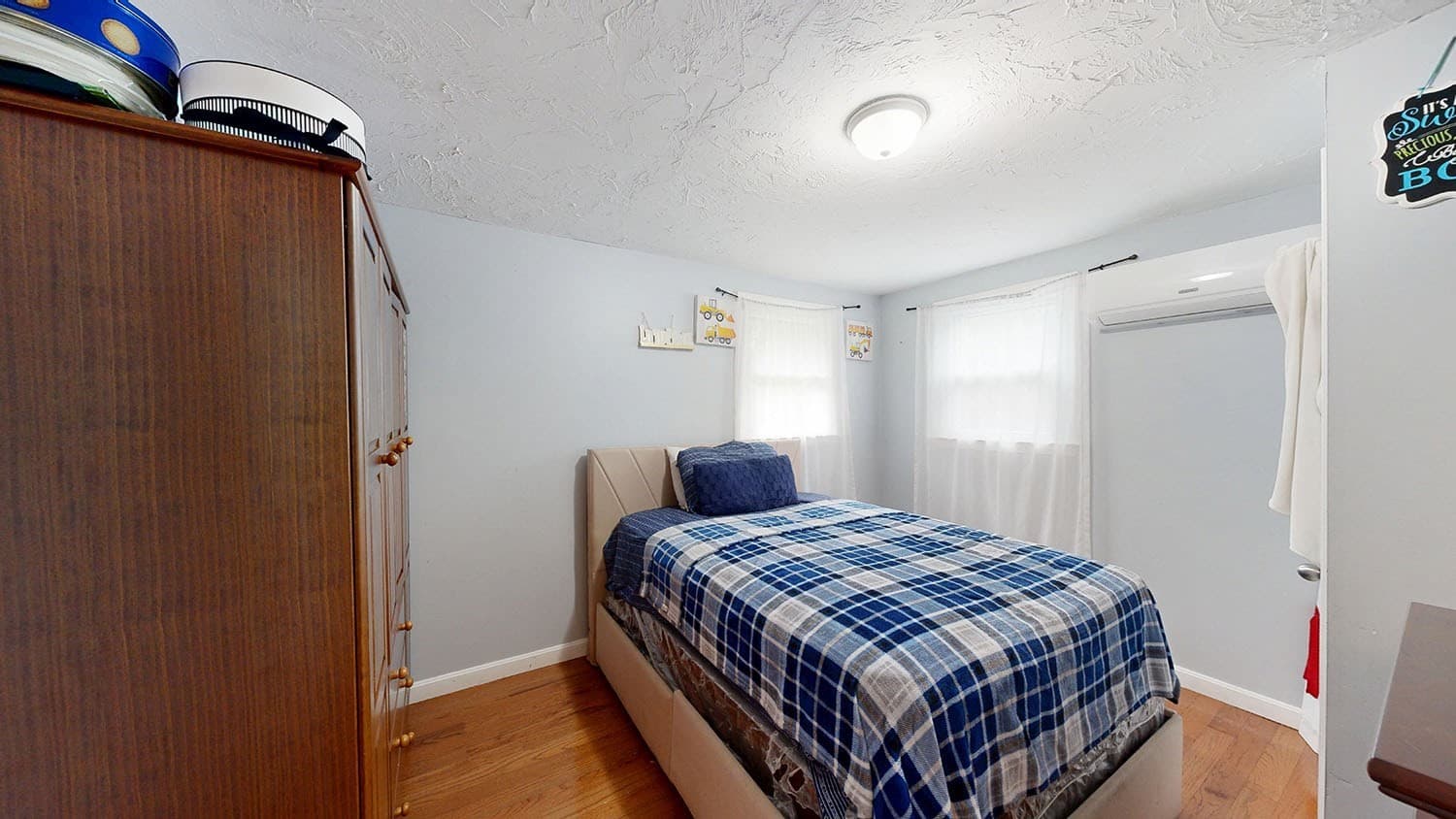 Single Family Residence at 146 Fremont St, Taunton MA 02780, Taunton, photo 18 of 34