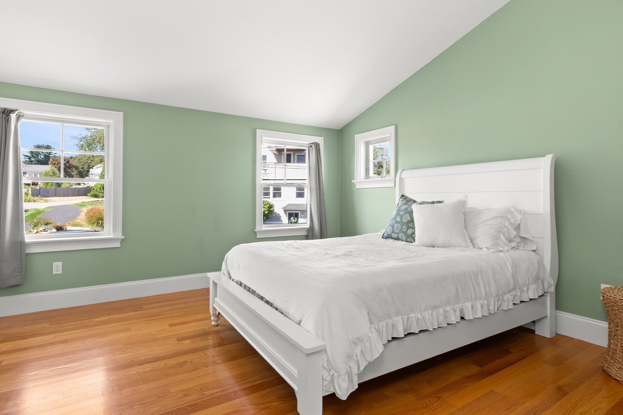 Single Family Residence at 12 Capeview Road, Ipswich MA 01938, Ipswich, photo 20 of 42