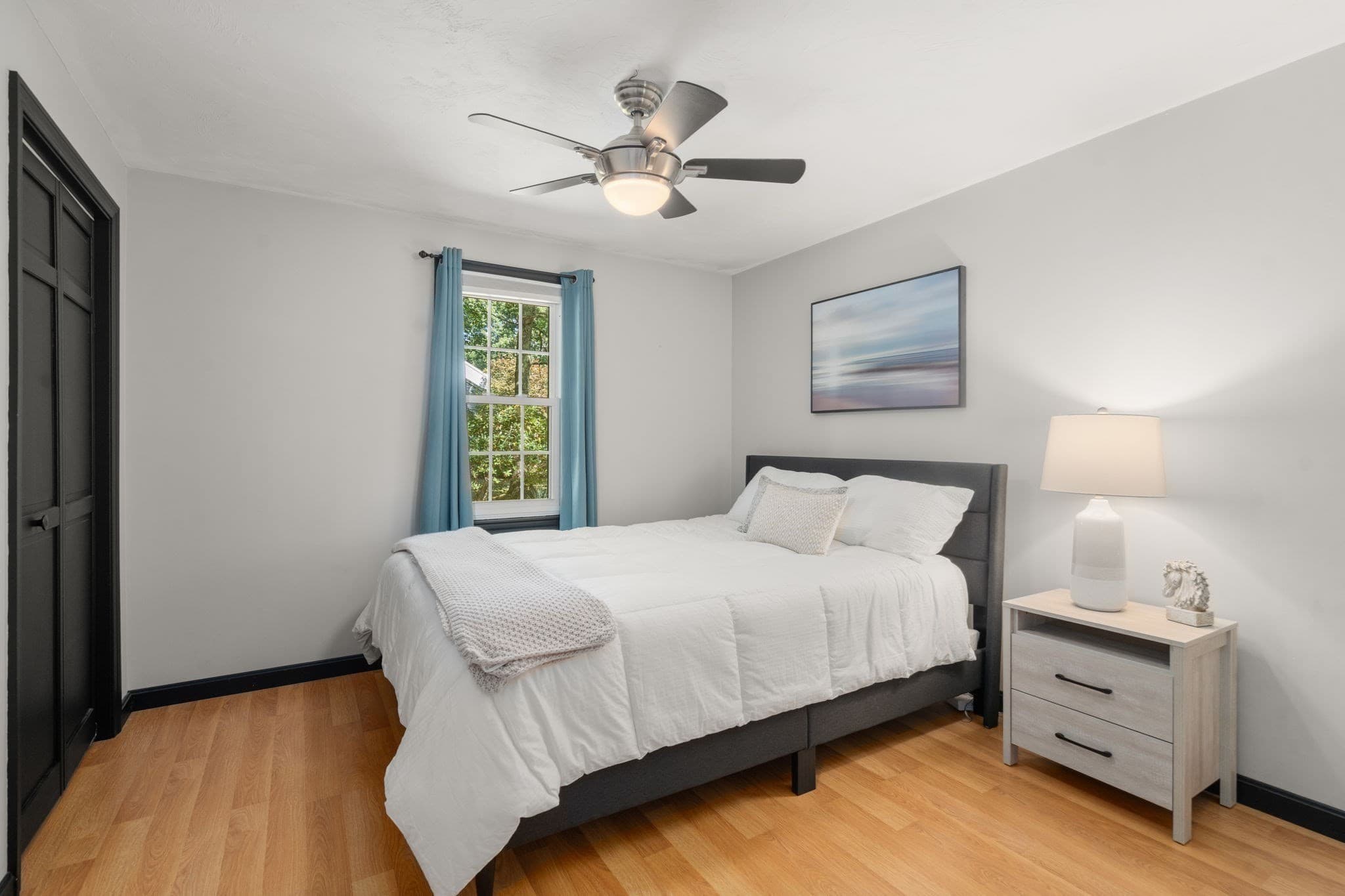 Single Family Residence at 20 Wexford Dr, Mansfield MA 02048, Mansfield, photo 15 of 30