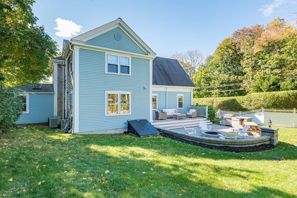 Single Family Residence at 380 Beechwood St, Cohasset MA 02025, Cohasset, photo 2 of 42