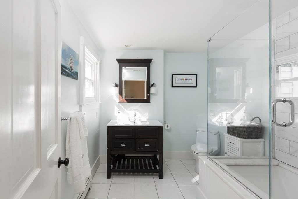 Single Family Residence at 380 Beechwood St, Cohasset MA 02025, Cohasset, photo 18 of 42