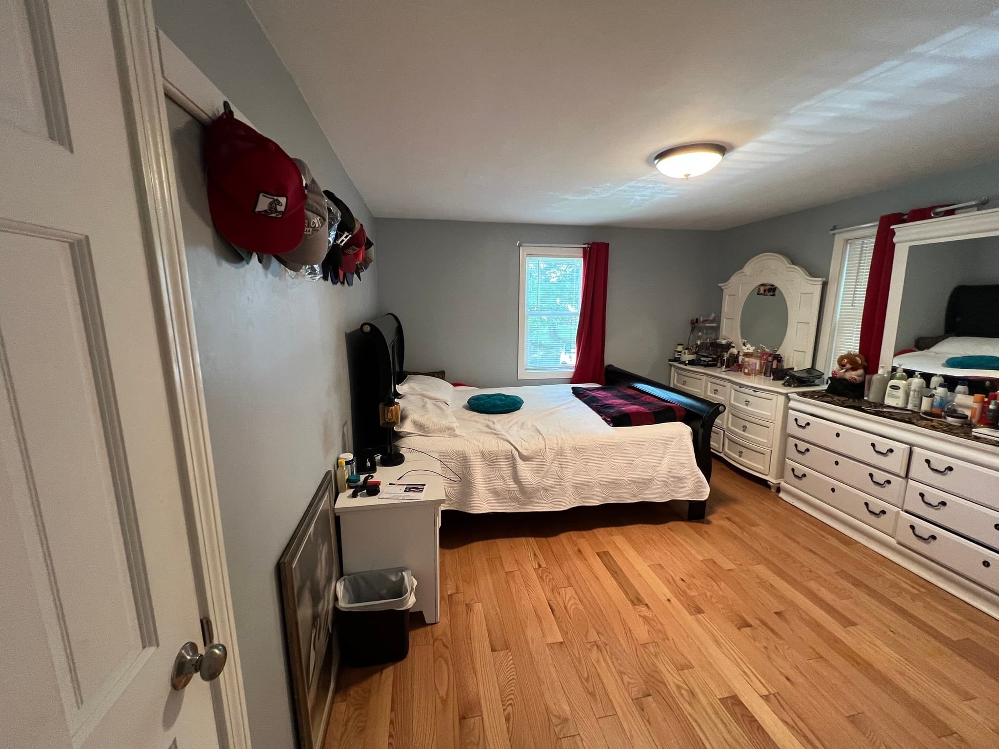 Single Family Residence at 3 Macintosh Ln, Ashland MA 01721, Ashland, photo 18 of 36
