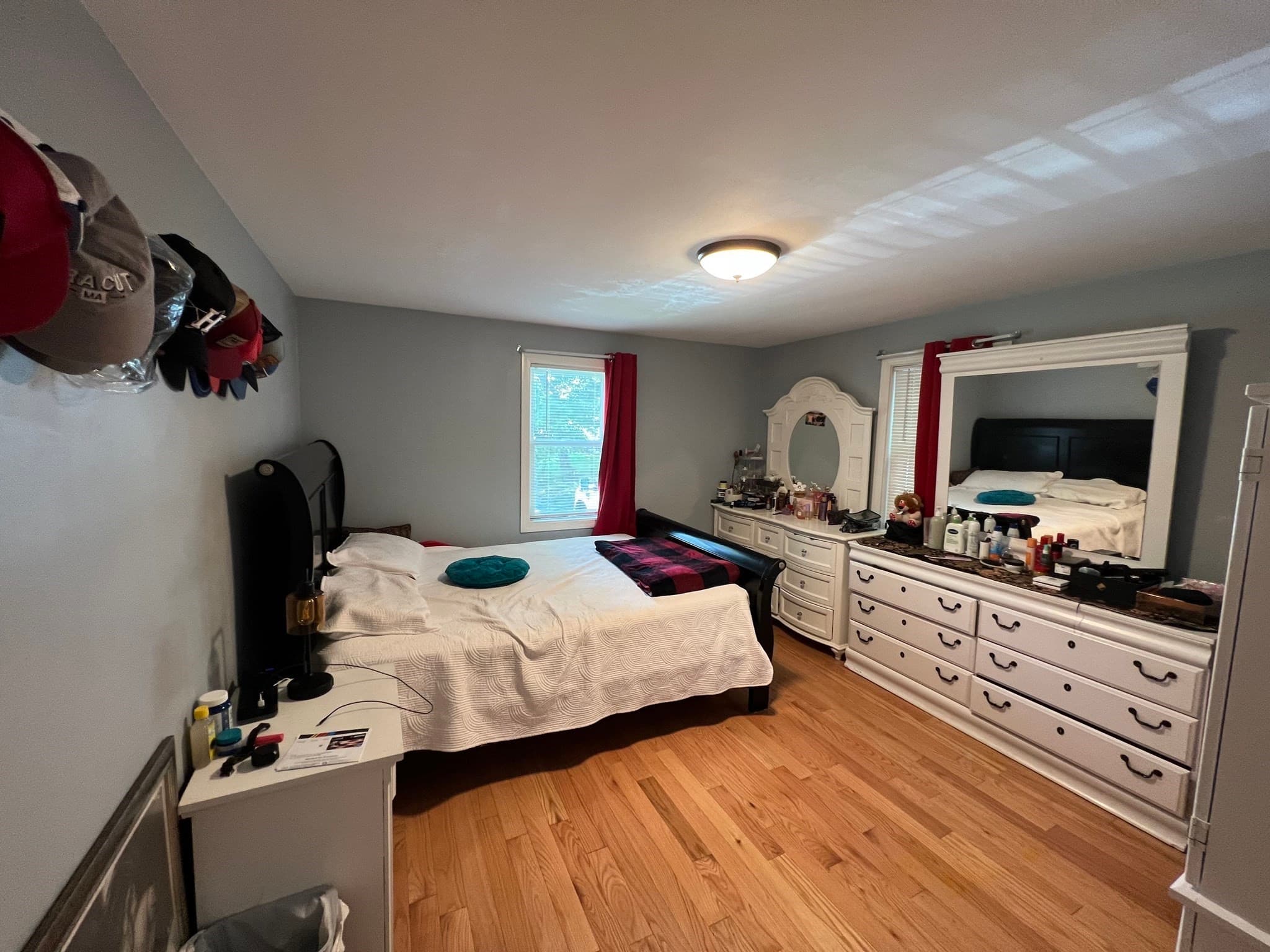 Single Family Residence at 3 Macintosh Ln, Ashland MA 01721, Ashland, photo 19 of 36