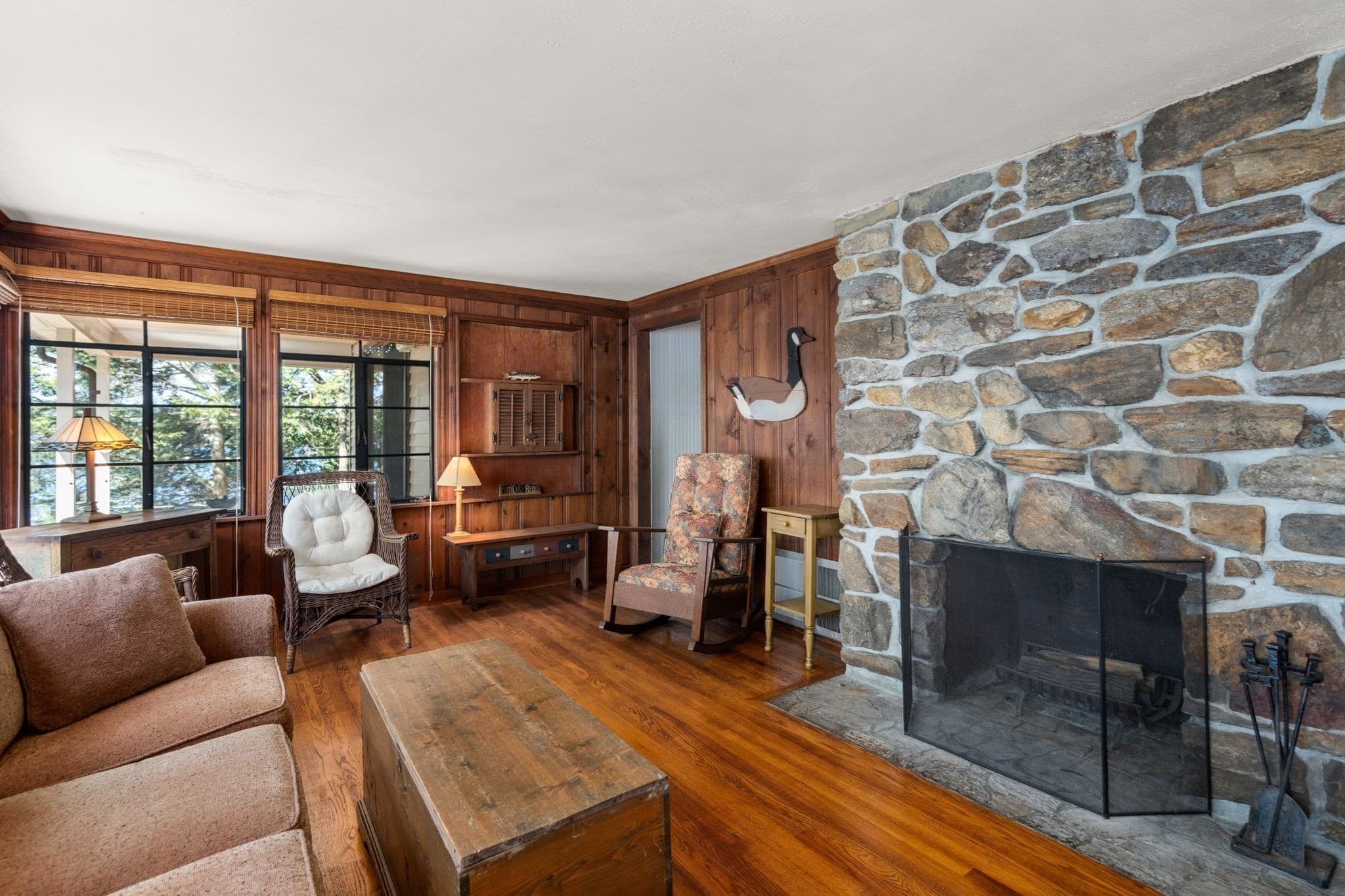 Single Family Residence at 26 Barry Dr., Holland MA 01521, Holland, photo 6 of 32