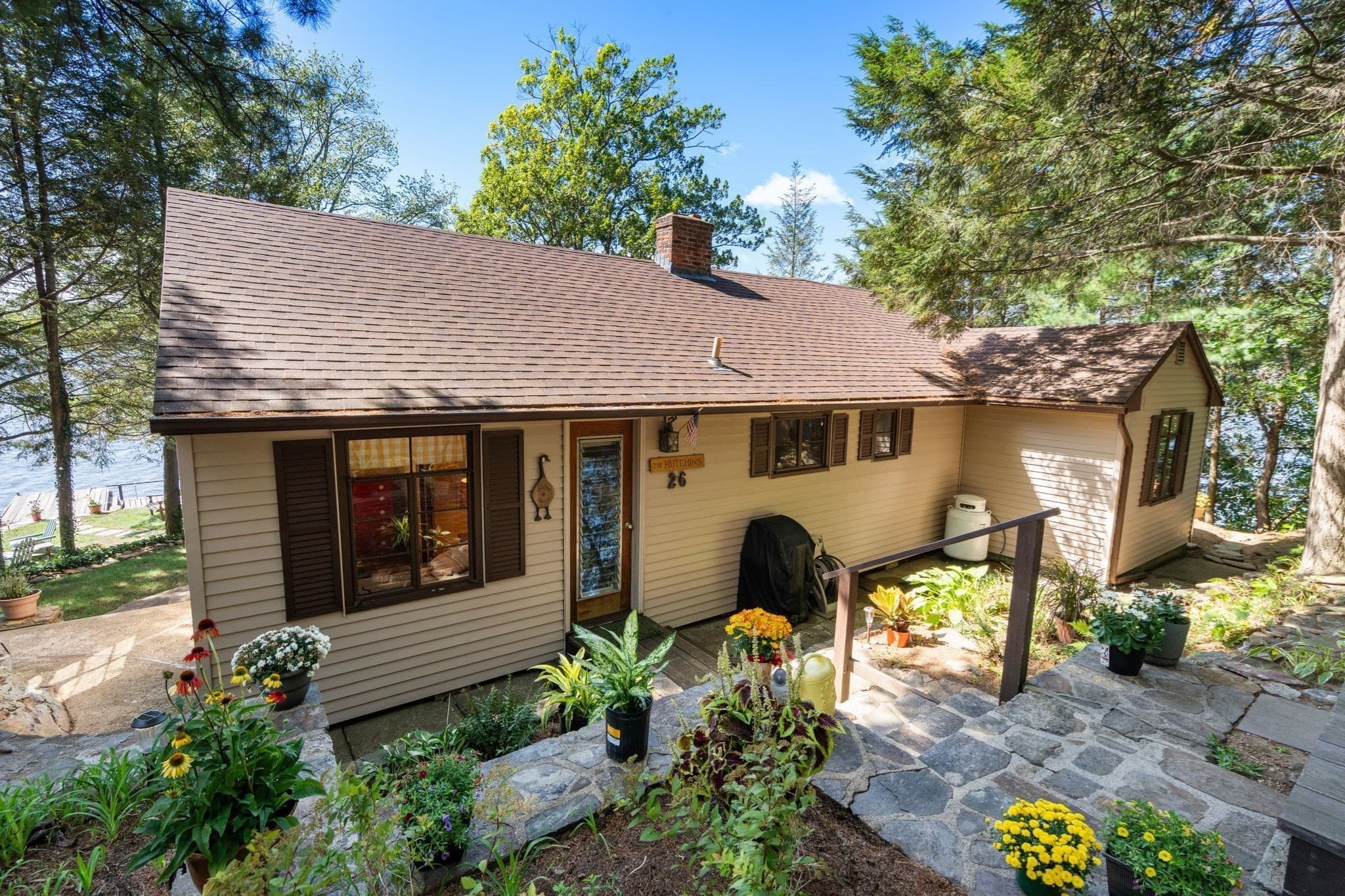 Single Family Residence at 26 Barry Dr., Holland MA 01521, Holland, photo 4 of 32