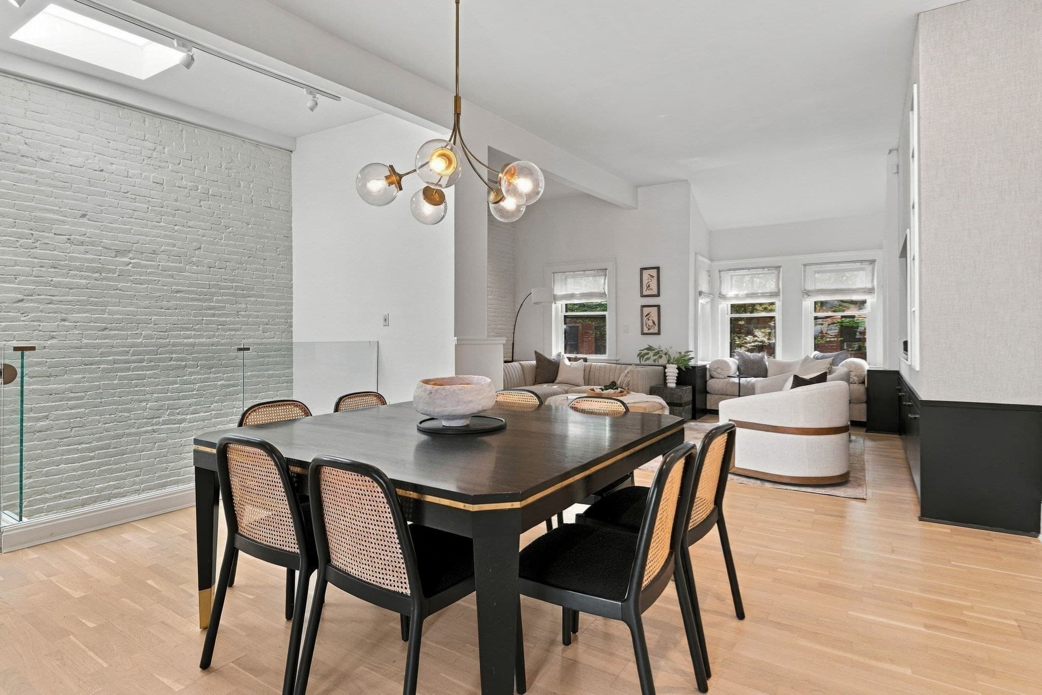 Single Family Residence at 13 Wellington St, Boston MA 02118, photo 3 of 17
