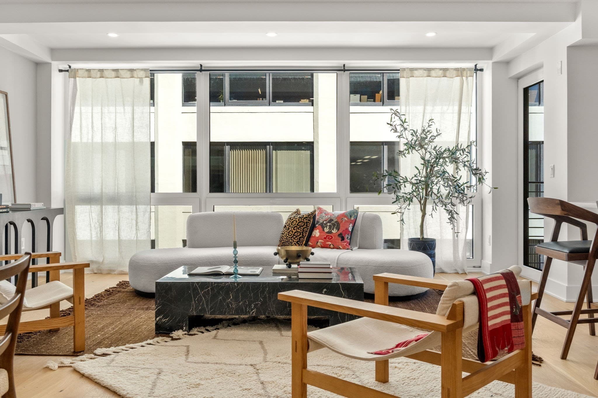 Condominium at 230 Friend Street # 4, Boston MA 02114, photo 5 of 31