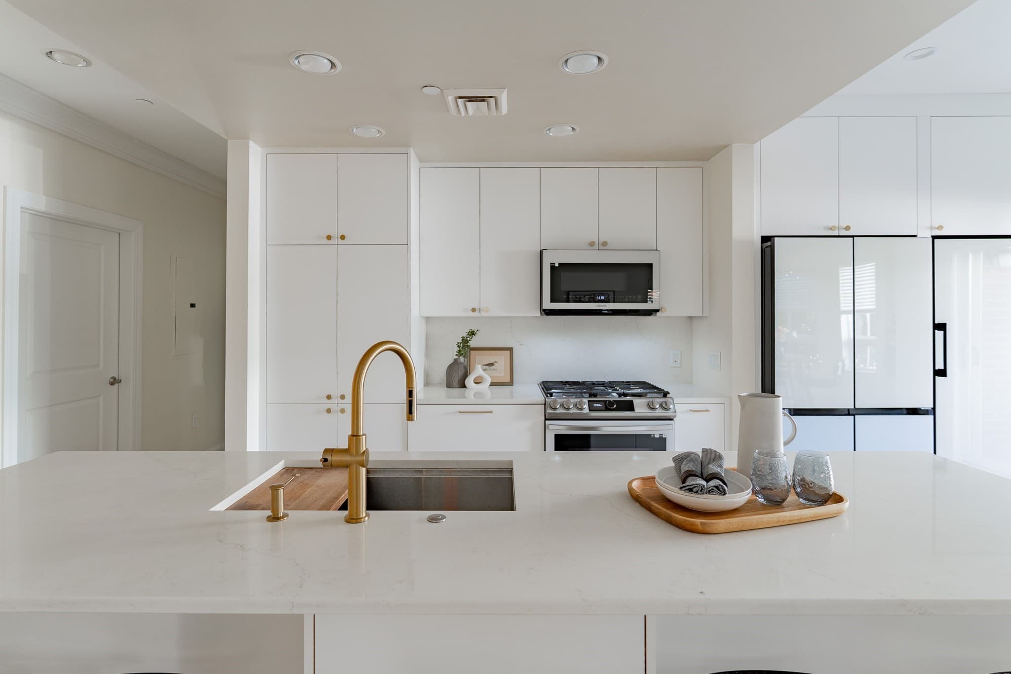 Condominium at 629 Hammond Street # E119, Brookline MA 02467, Brookline, photo 3 of 15