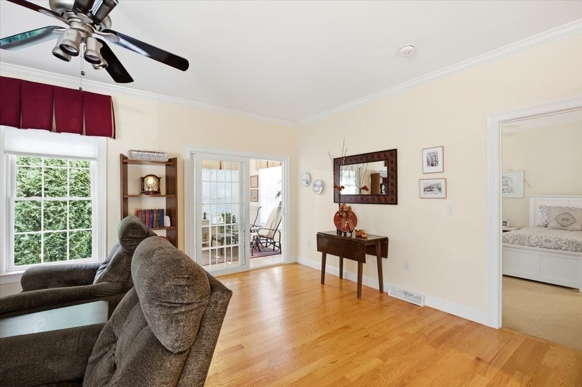 Condominium at 12 Wynnfield Cir # 12, Southwick MA 01077, Southwick, photo 32 of 42