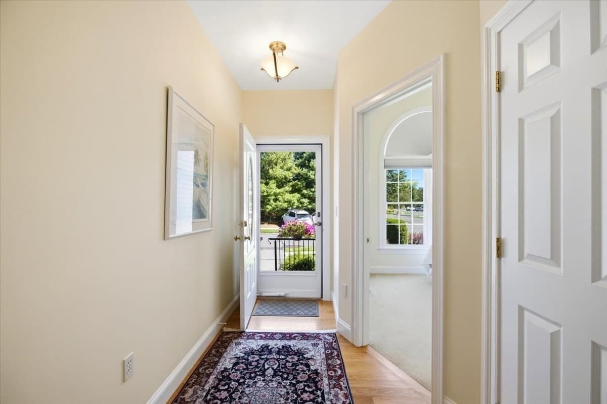 Condominium at 12 Wynnfield Cir # 12, Southwick MA 01077, Southwick, photo 4 of 42
