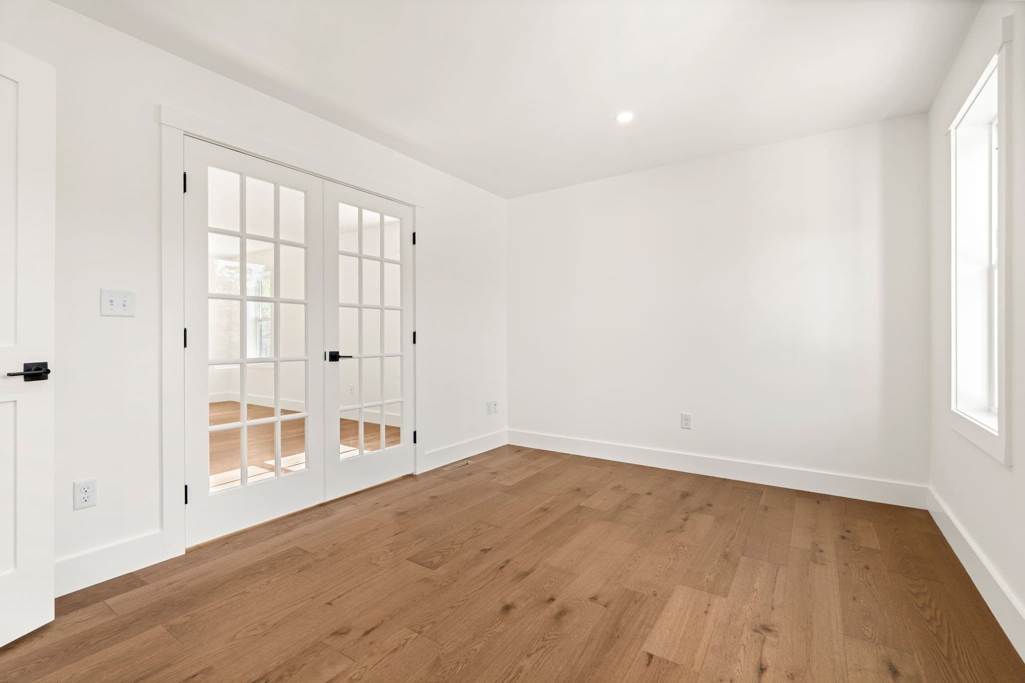 Single Family Residence at 30 Belvidere Road, Haverhill MA 01830, Haverhill, photo 9 of 20