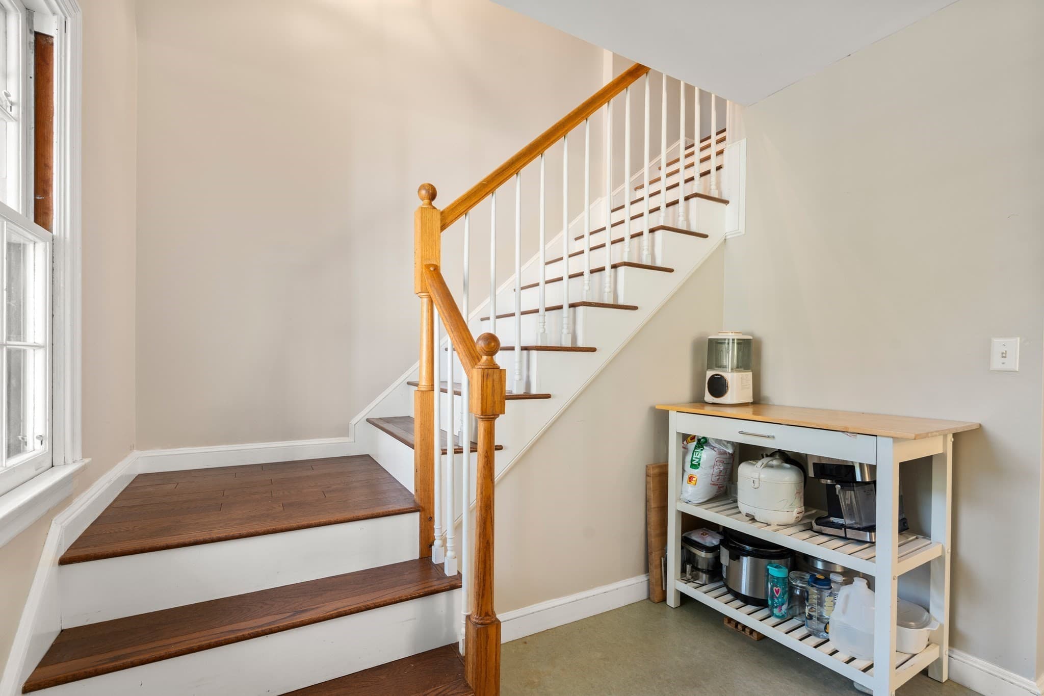 Single Family Residence at 631 Blue Hill Ave, Milton MA 02186, Milton, photo 12 of 30