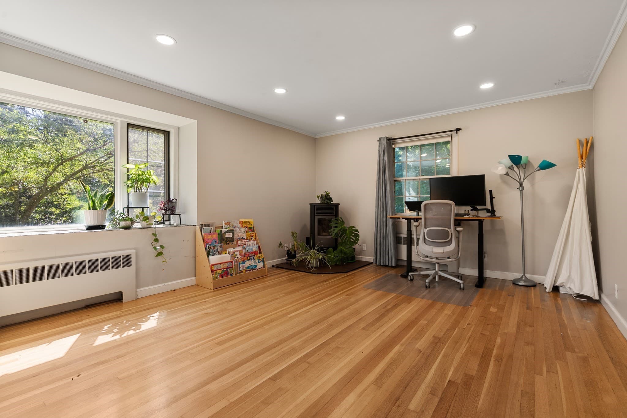 Single Family Residence at 631 Blue Hill Ave, Milton MA 02186, Milton, photo 4 of 30